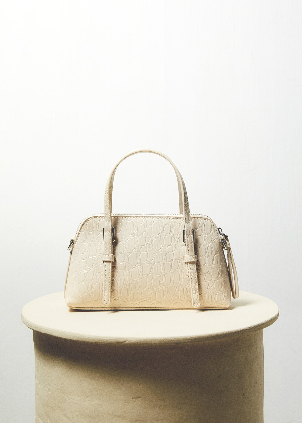 Bolso efecto cocodrilo mango sale