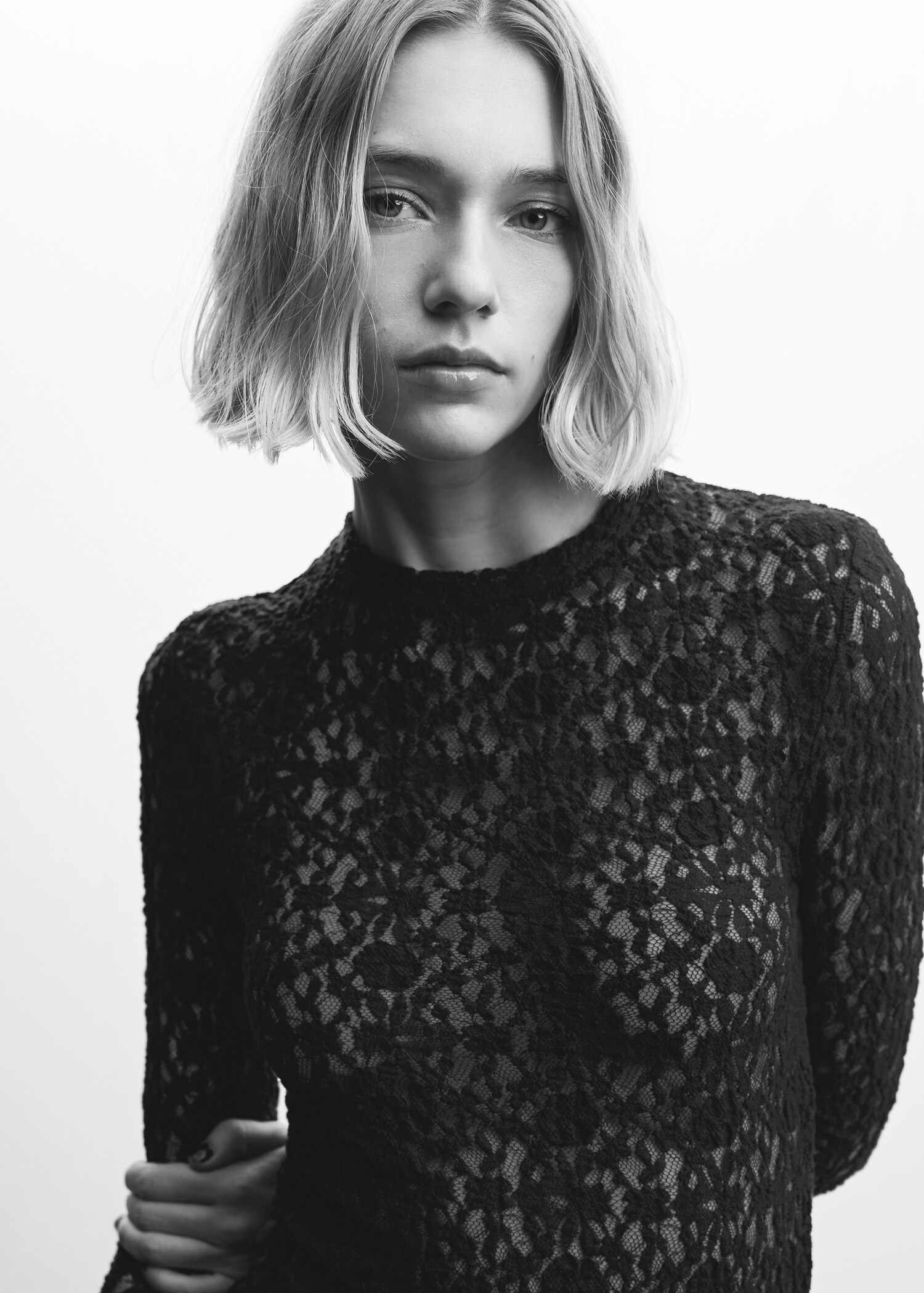 Semi-transparent embroidered t-shirt - Details of the article 1