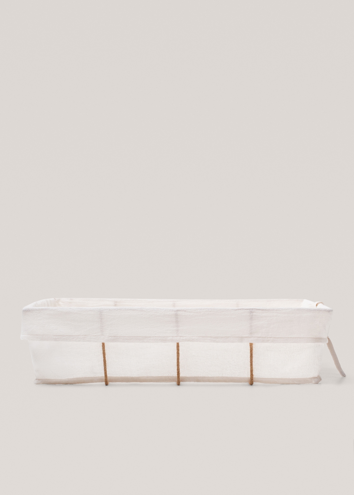 Jute basket with lining - Article without model