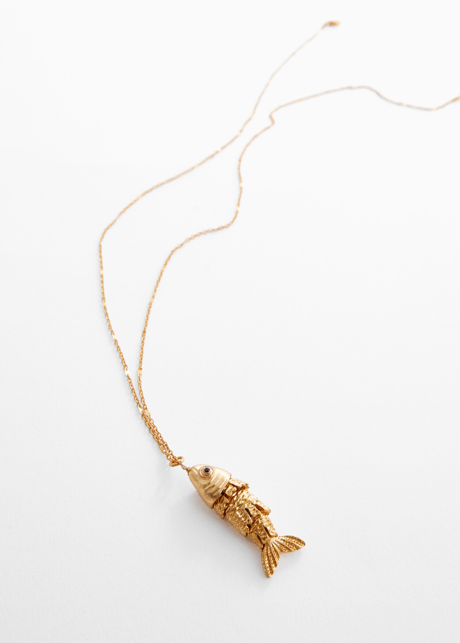 Fish pendant necklace - Medium plane