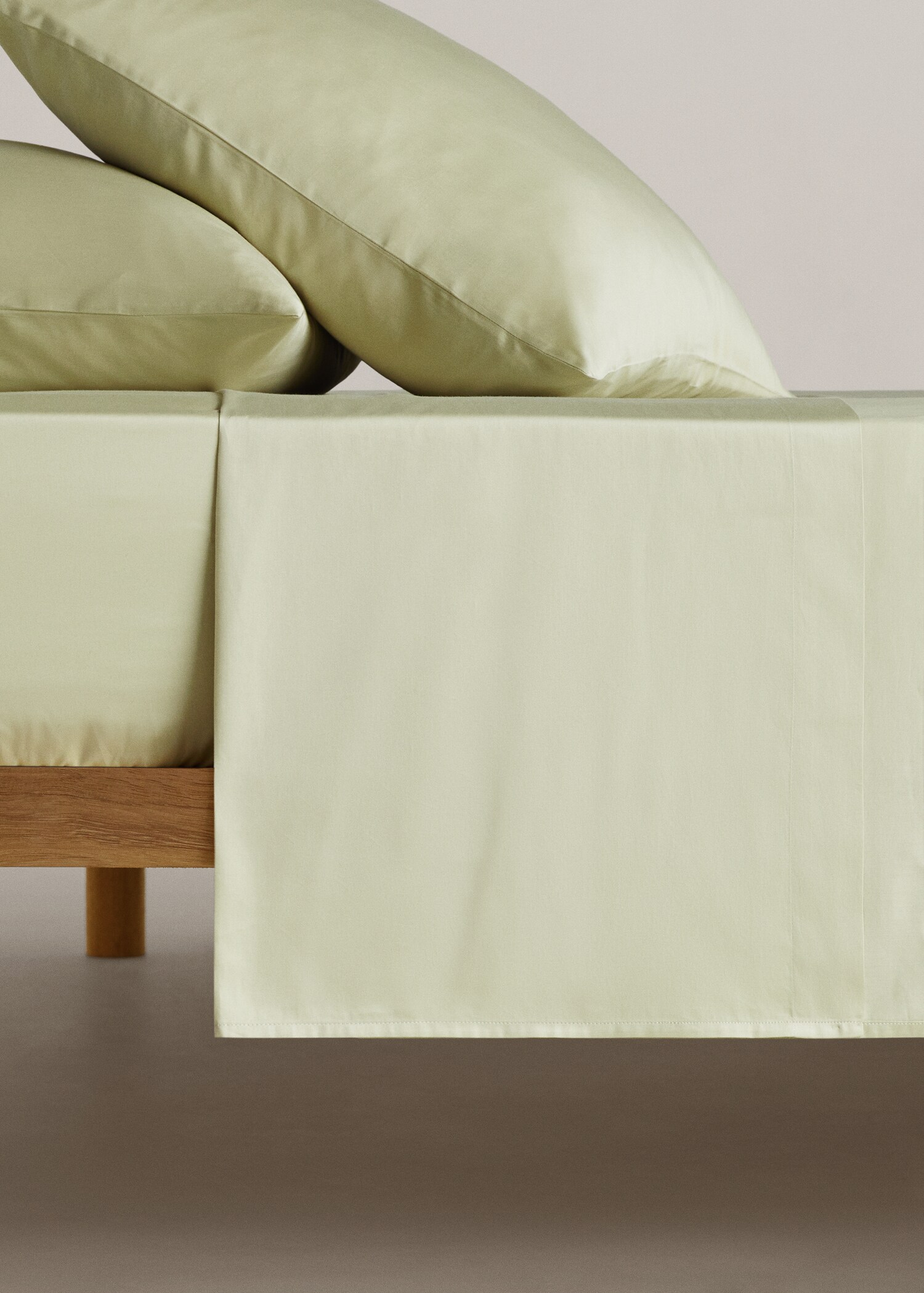 Satin flat sheet superking bed - Article without model
