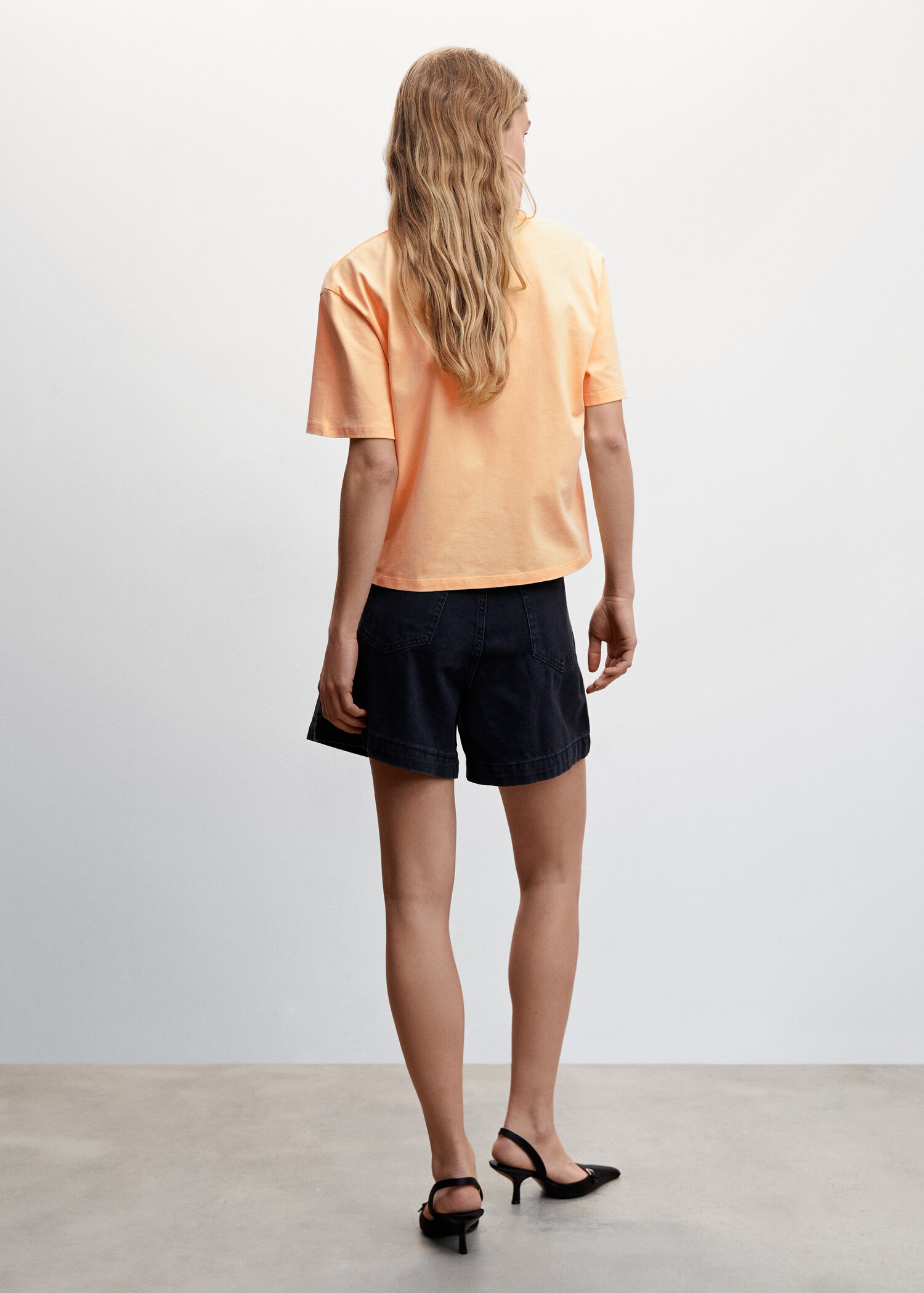 Embroidered cotton T-shirt - Reverse of the article