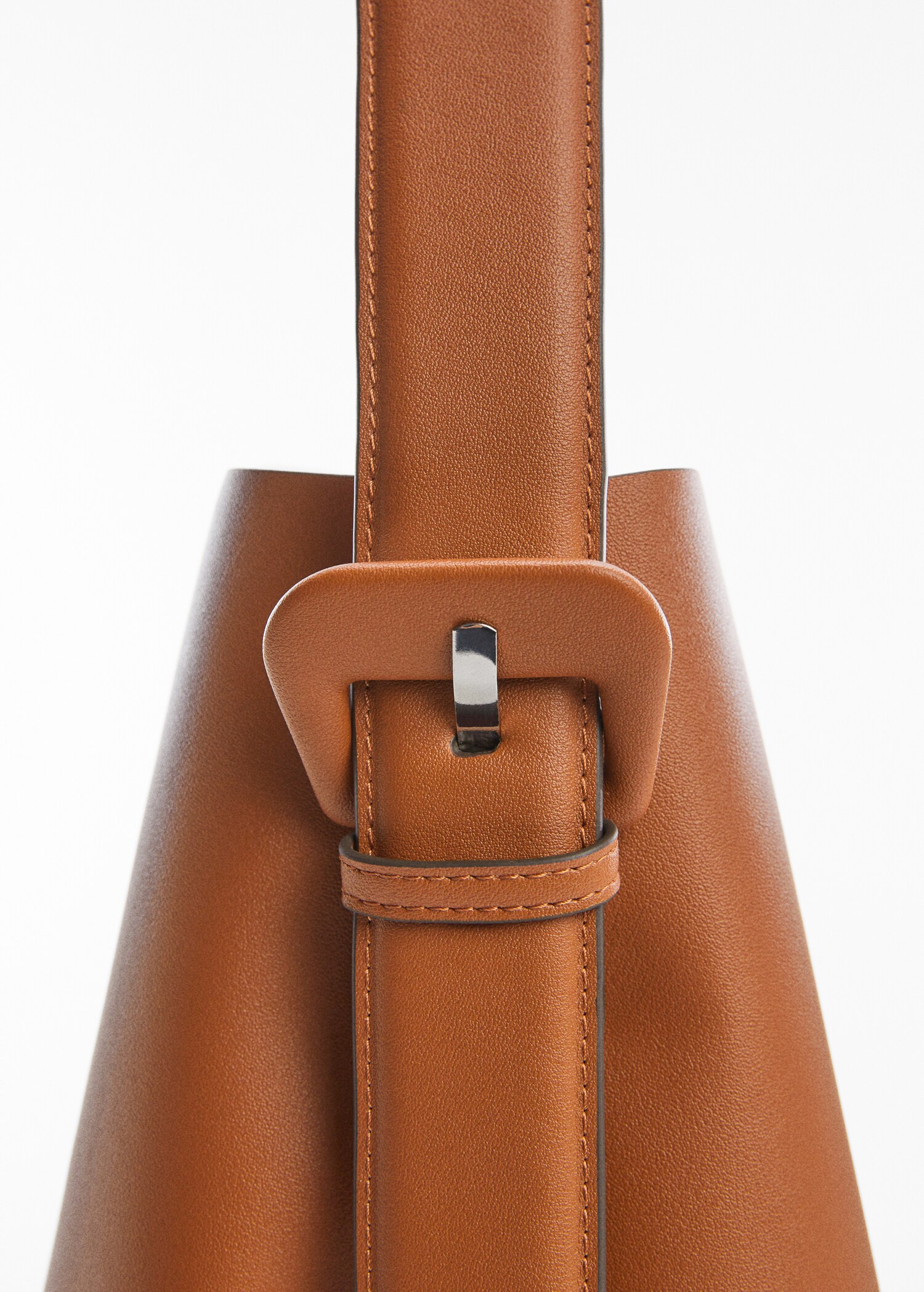Shopper bag with buckle - Details of the article 1