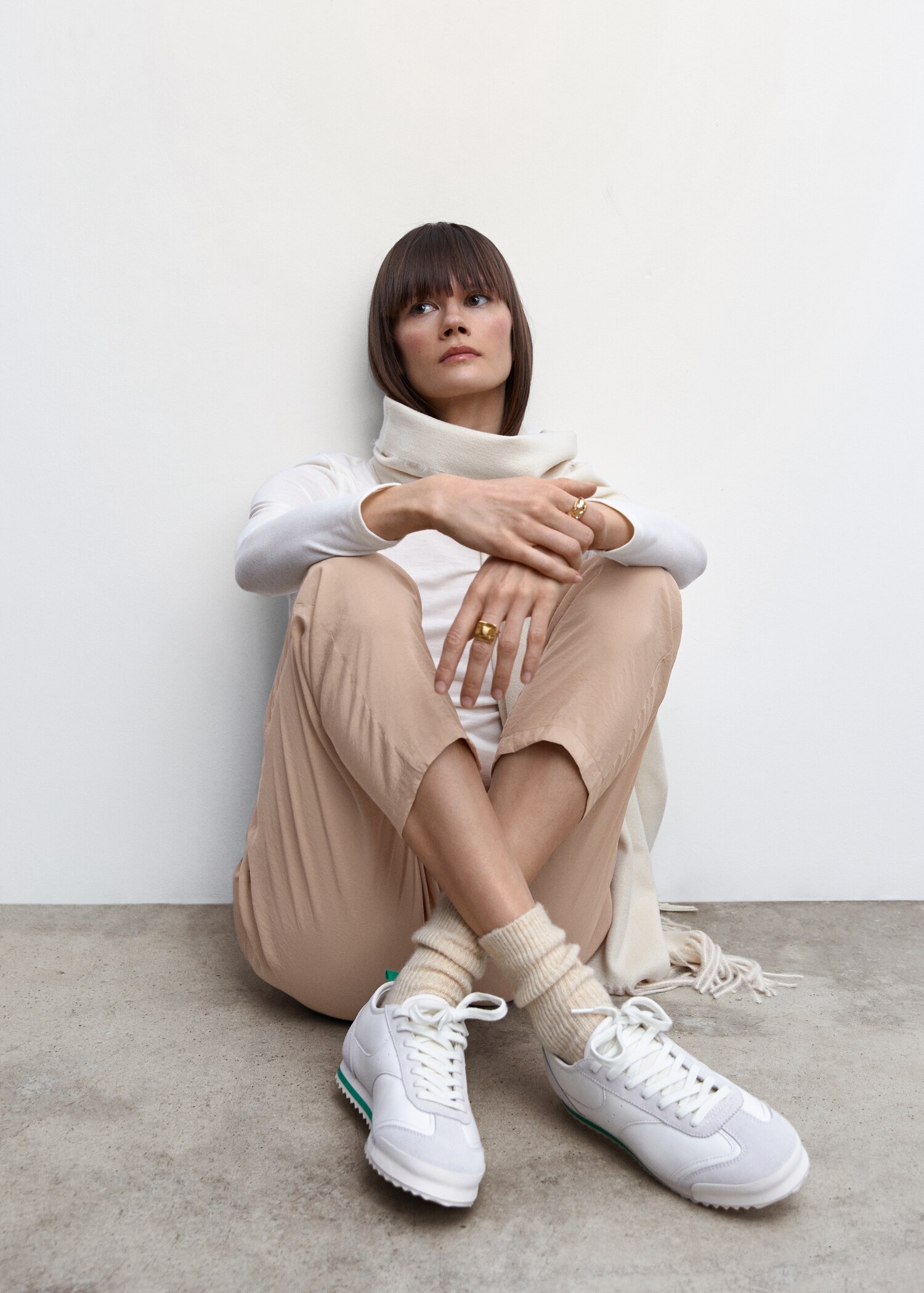 Drawstring waist modal trousers - Details of the article 2