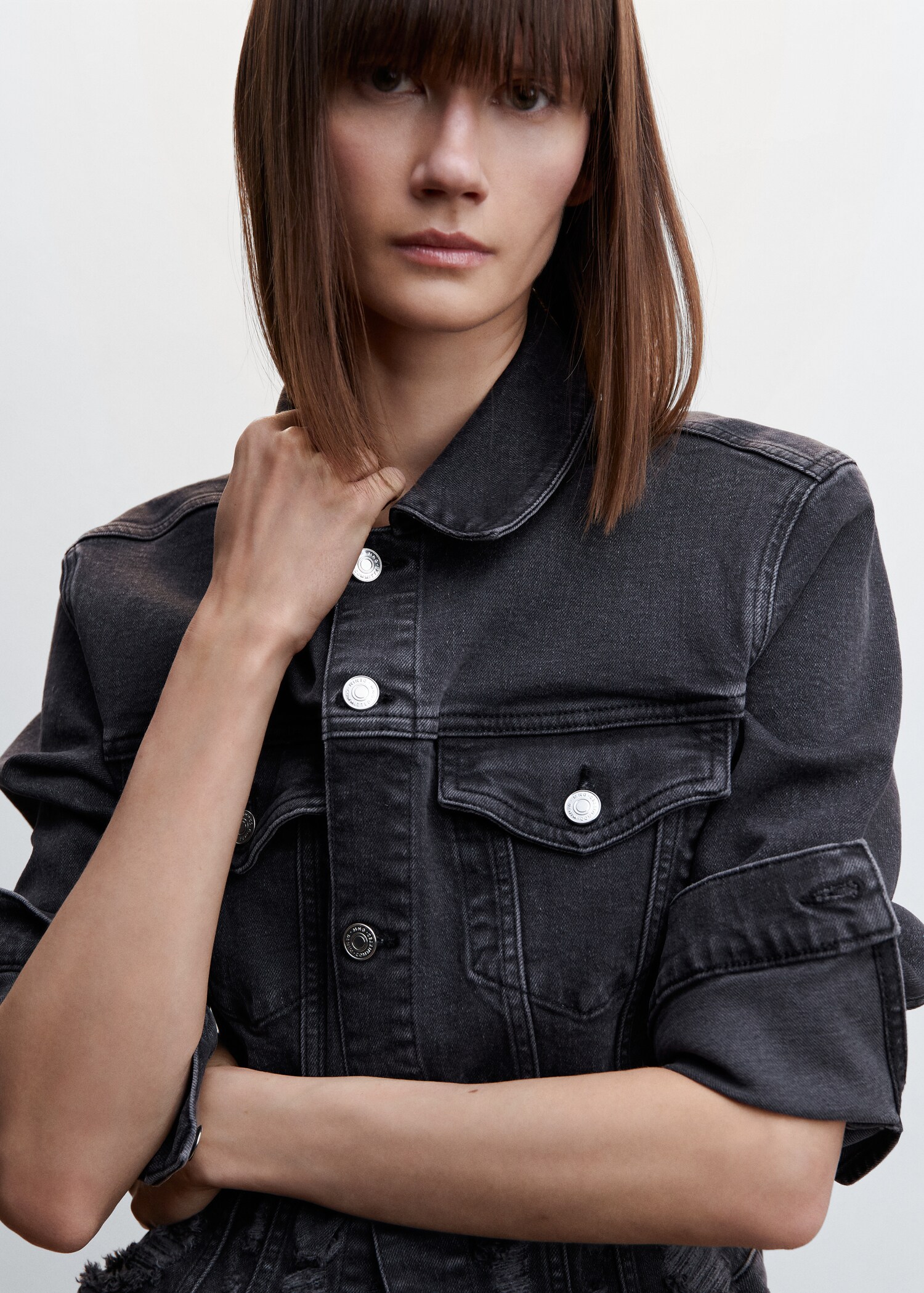 Frayed hem denim jacket - Details of the article 1