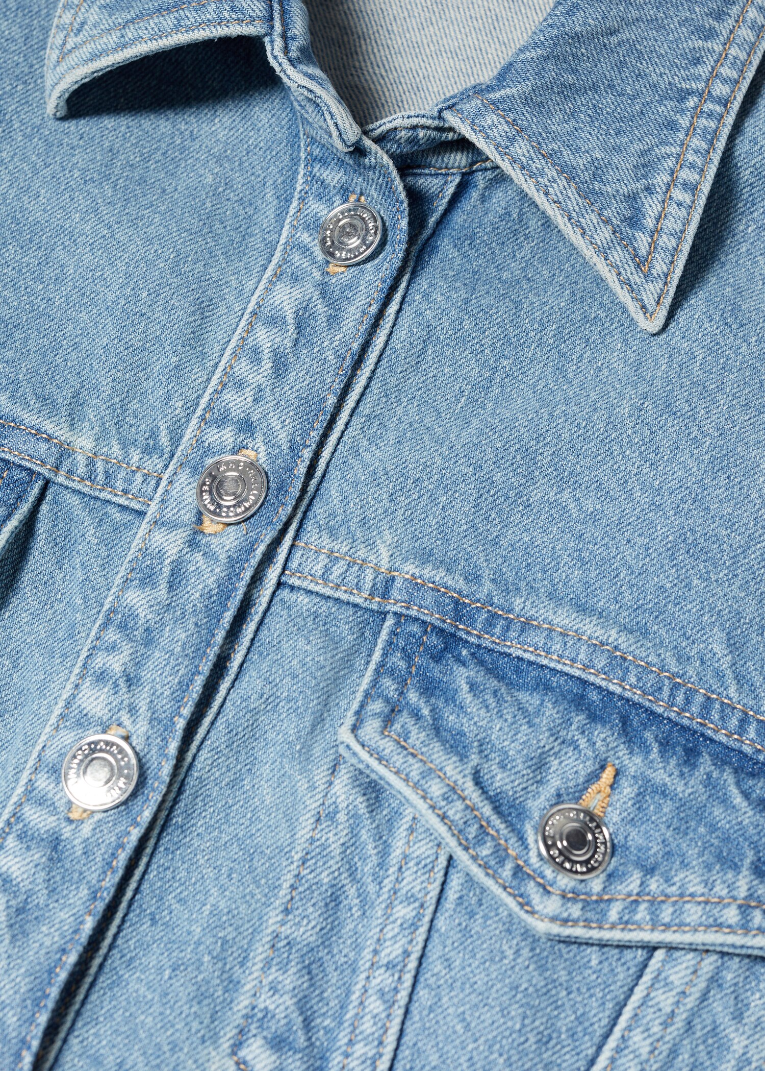 Combi-pantalon en jean - Détail de l'article 8