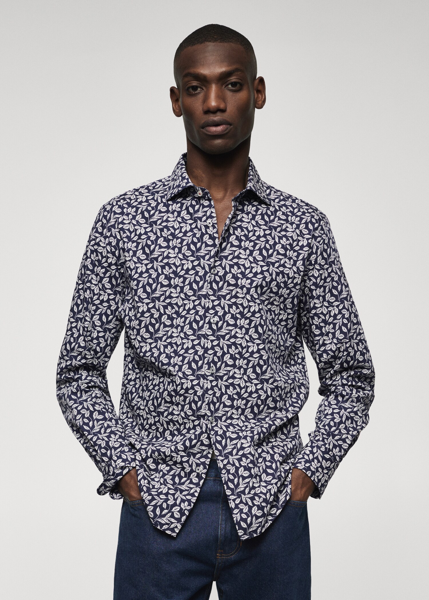 Cămașă slim fit din bumbac 100% - Plan mediu