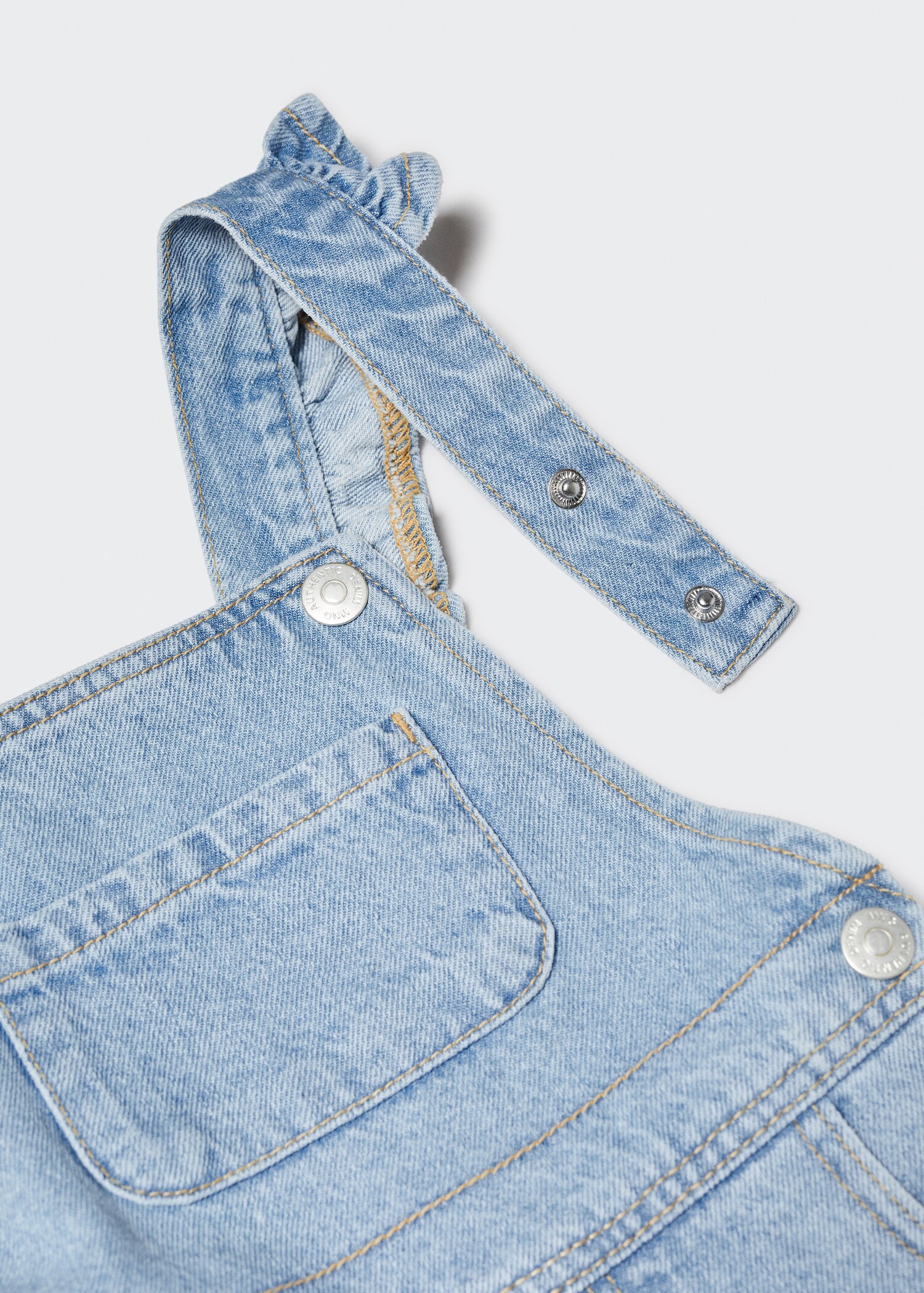 Frills denim dungarees - Reverse of the article