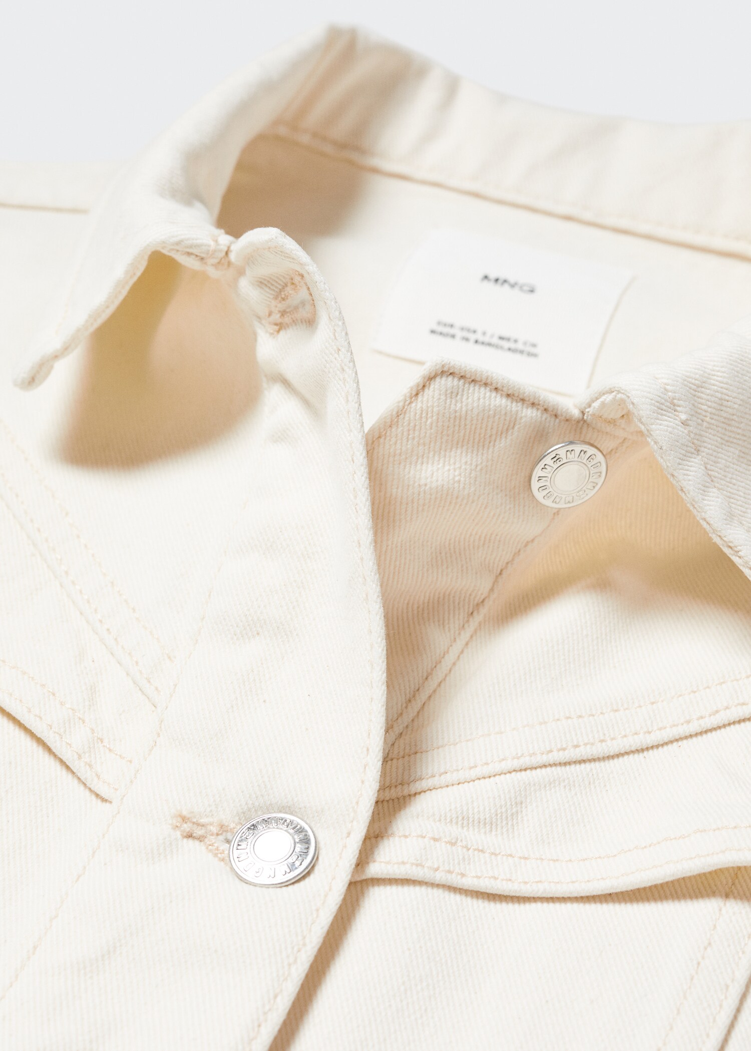 Denim vest with seams - Details of the article 8