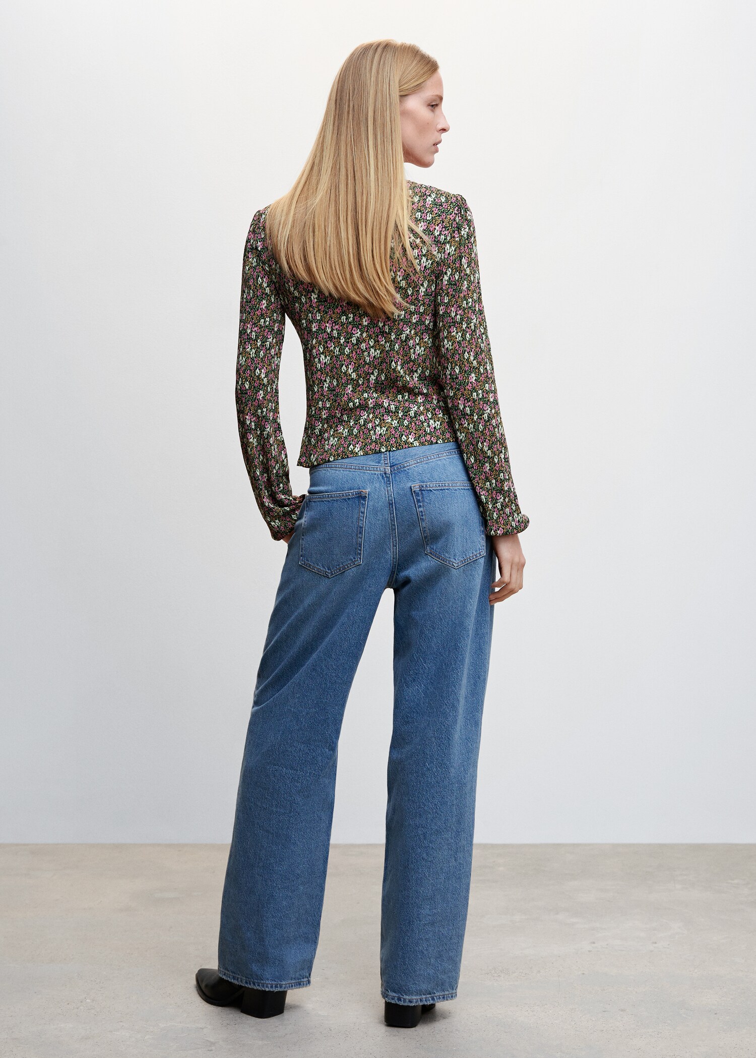 Blouse col en V - Verso de l’article