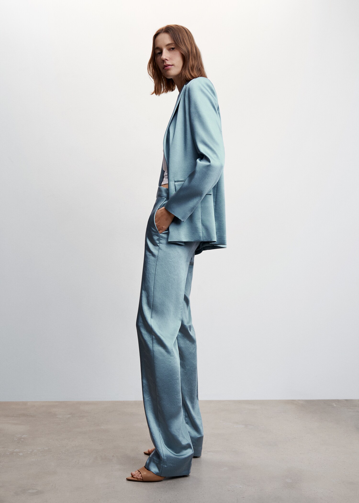 Satin trousers with elastic waist - Details of the article 2