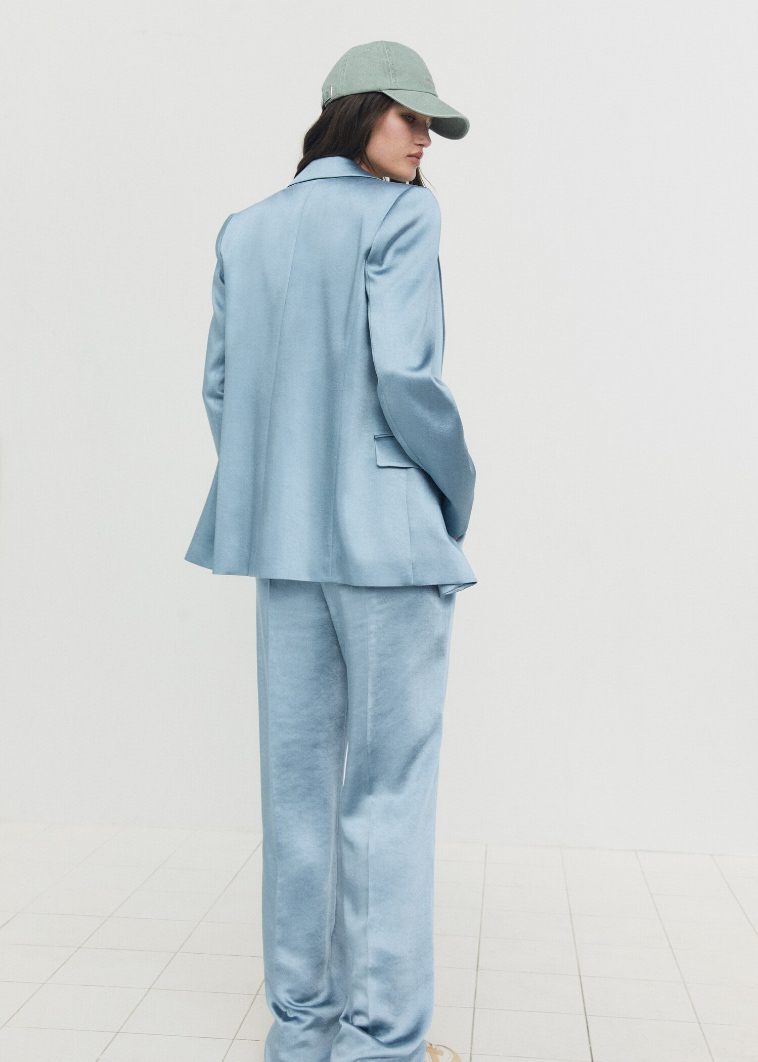 Satin trousers with elastic waist - Details of the article 9