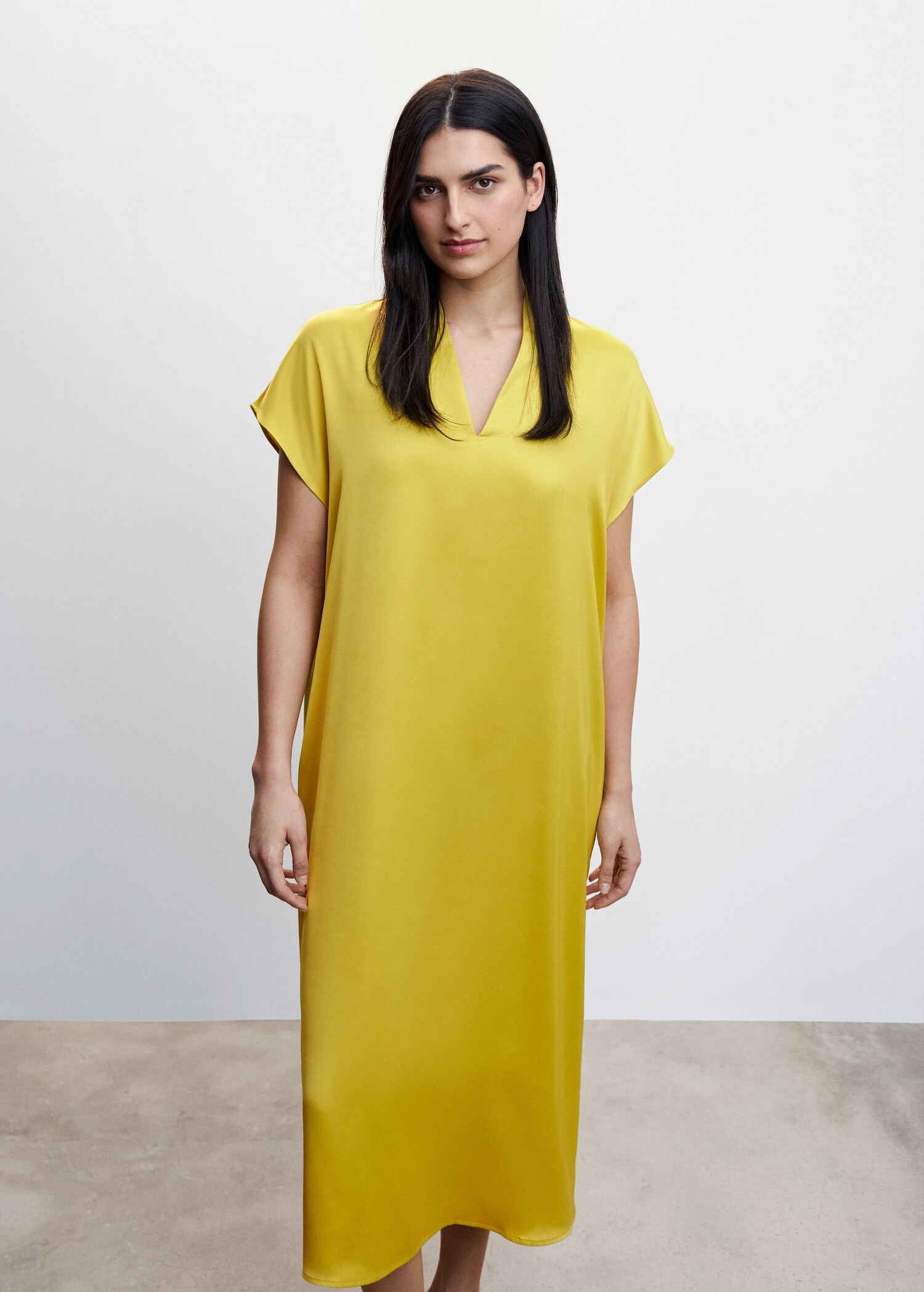 Side-slit satin dress - Medium plane