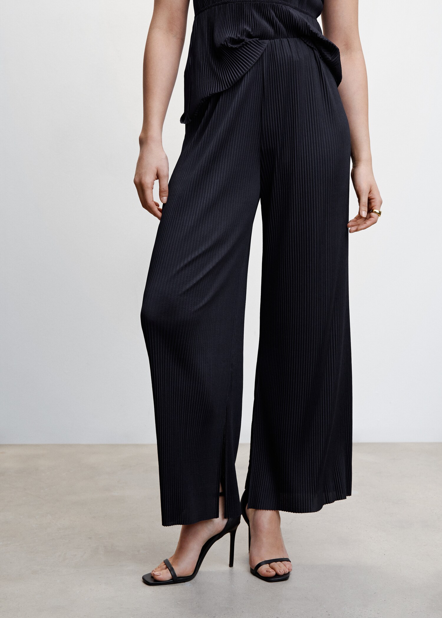 Pantalon palazzo plissé - Plan moyen