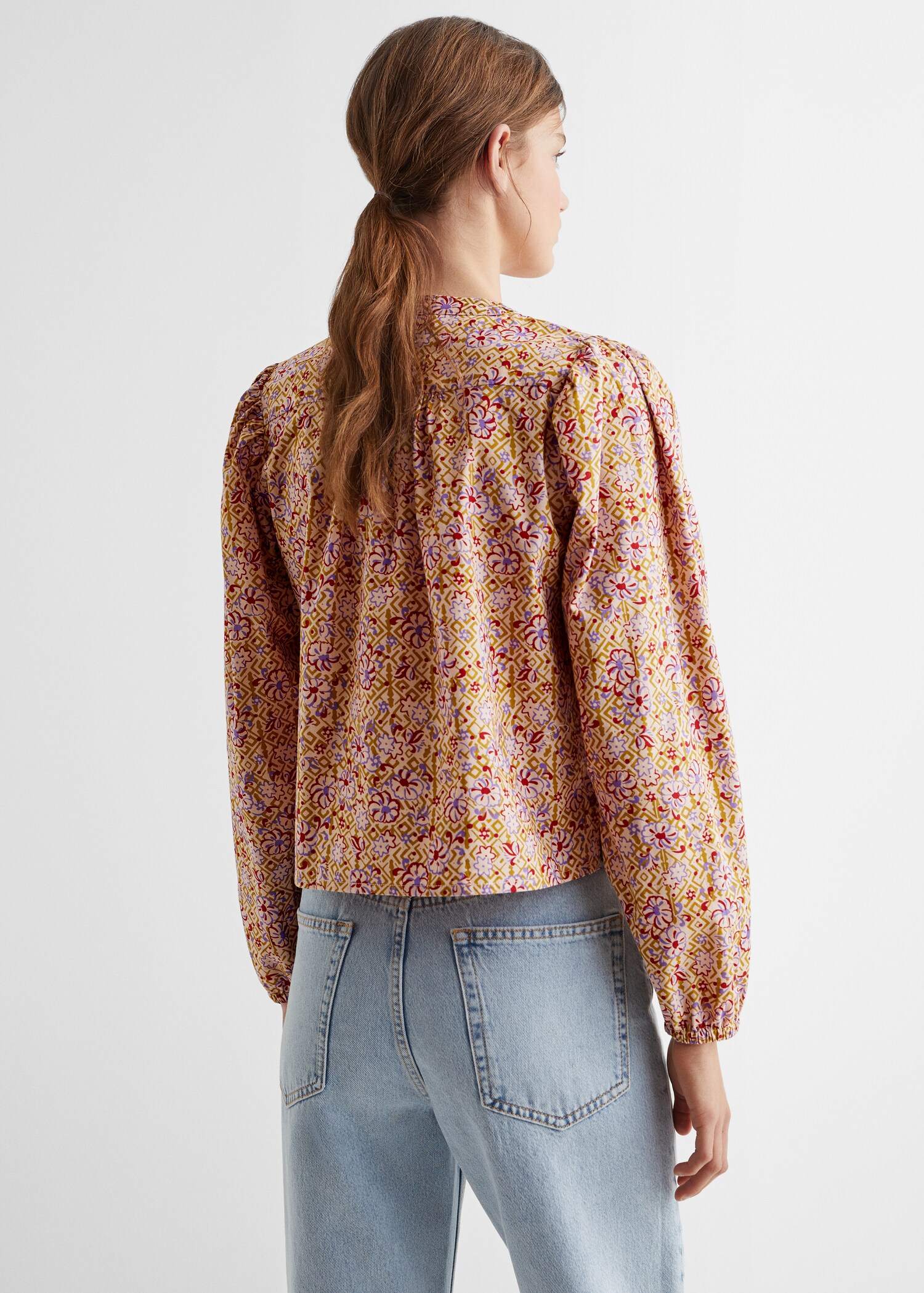 Blusa estampada - Reverso del artículo