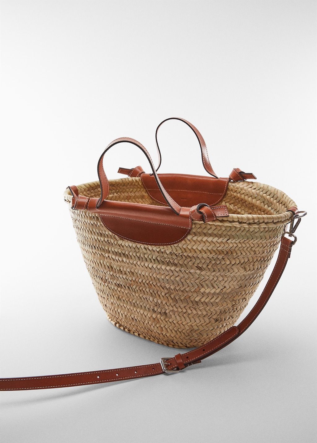 Raffia tote bag