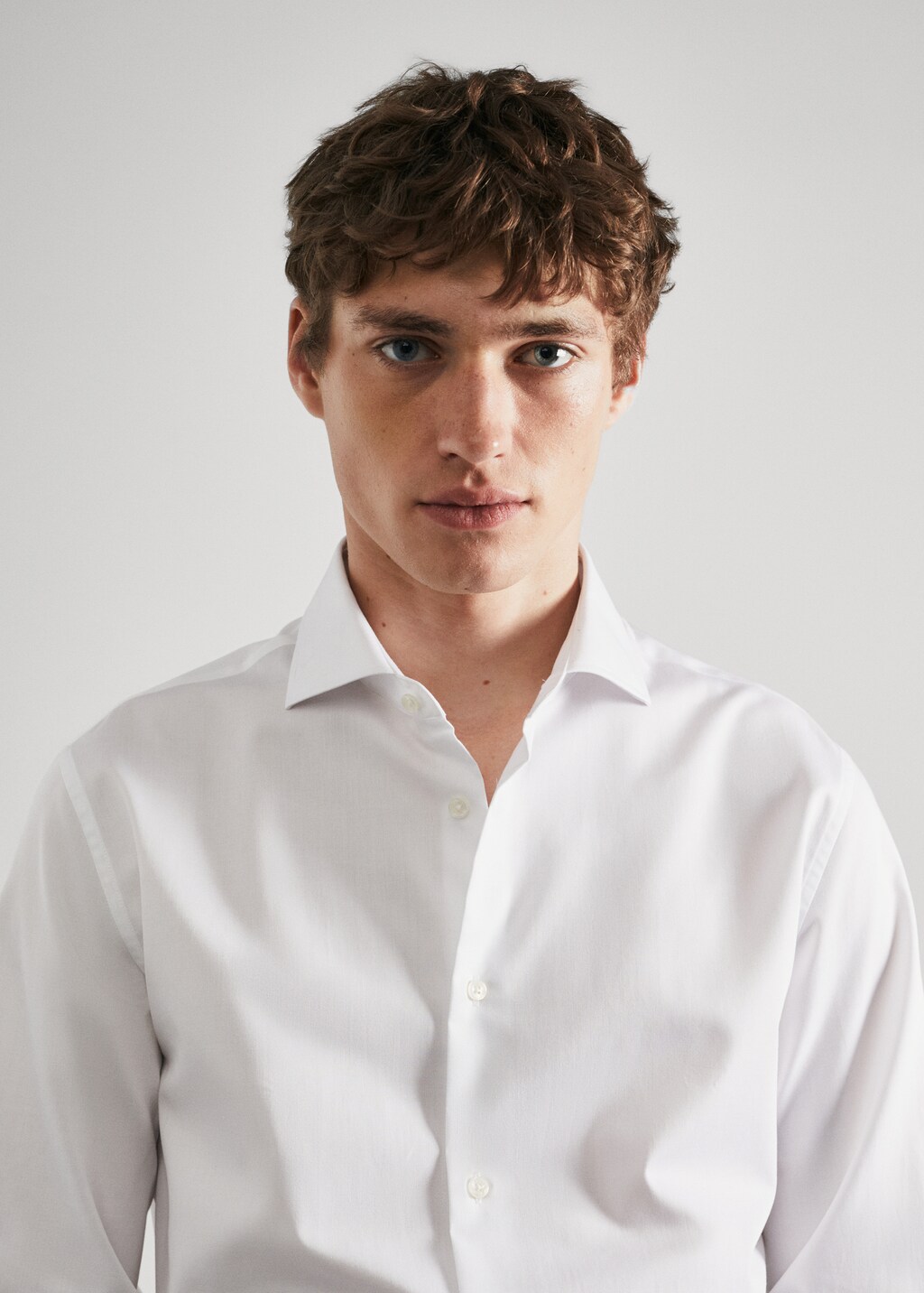 Chemise femme avec bouton de manchette hotsell