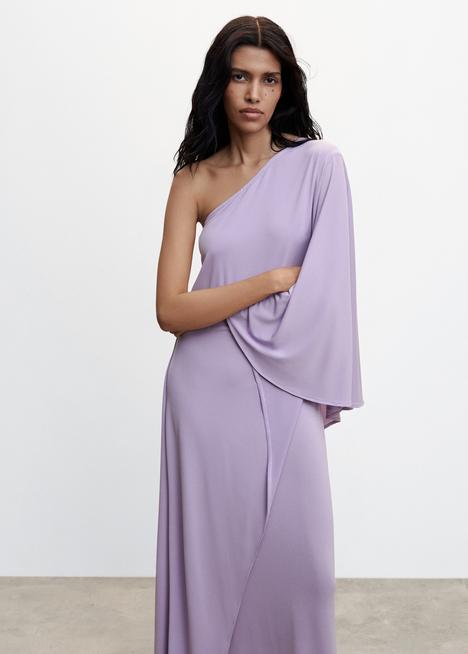 Asymmetrical sleeve dress - Medium plane