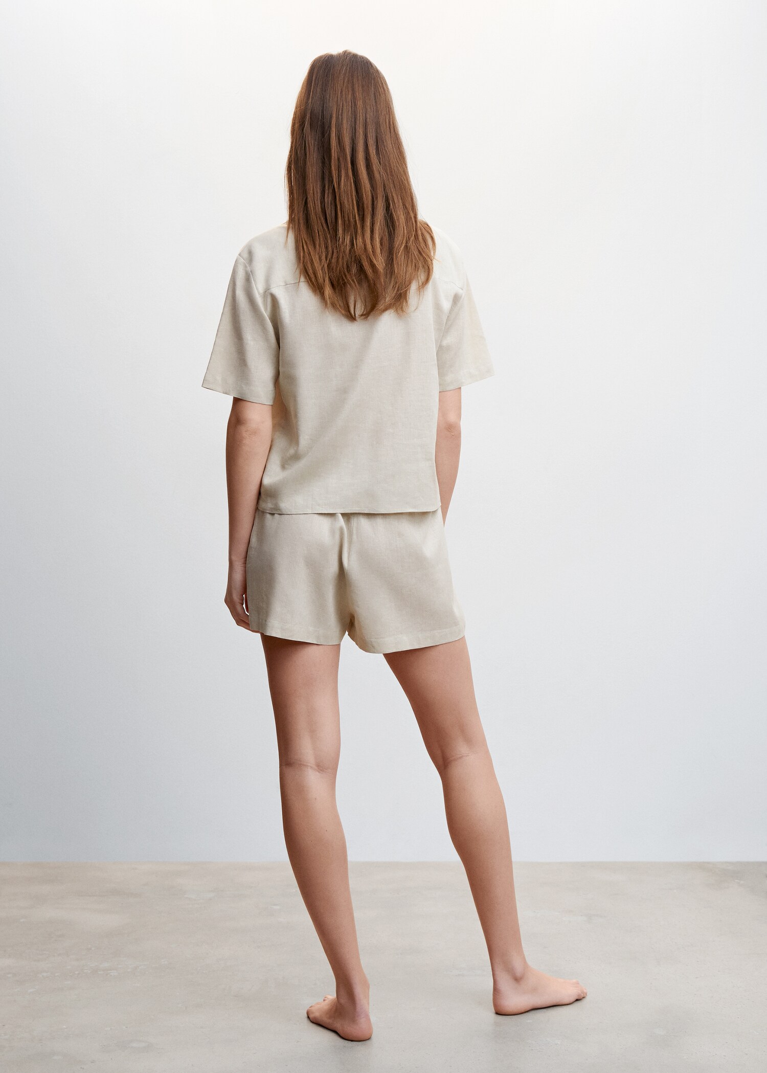 Linen pyjama shirt - Reverse of the article
