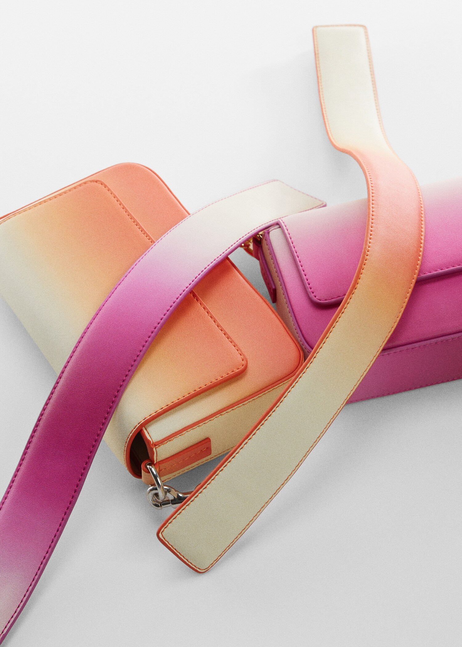 Schultertasche mit Farbverlauf - Detail des Artikels 5