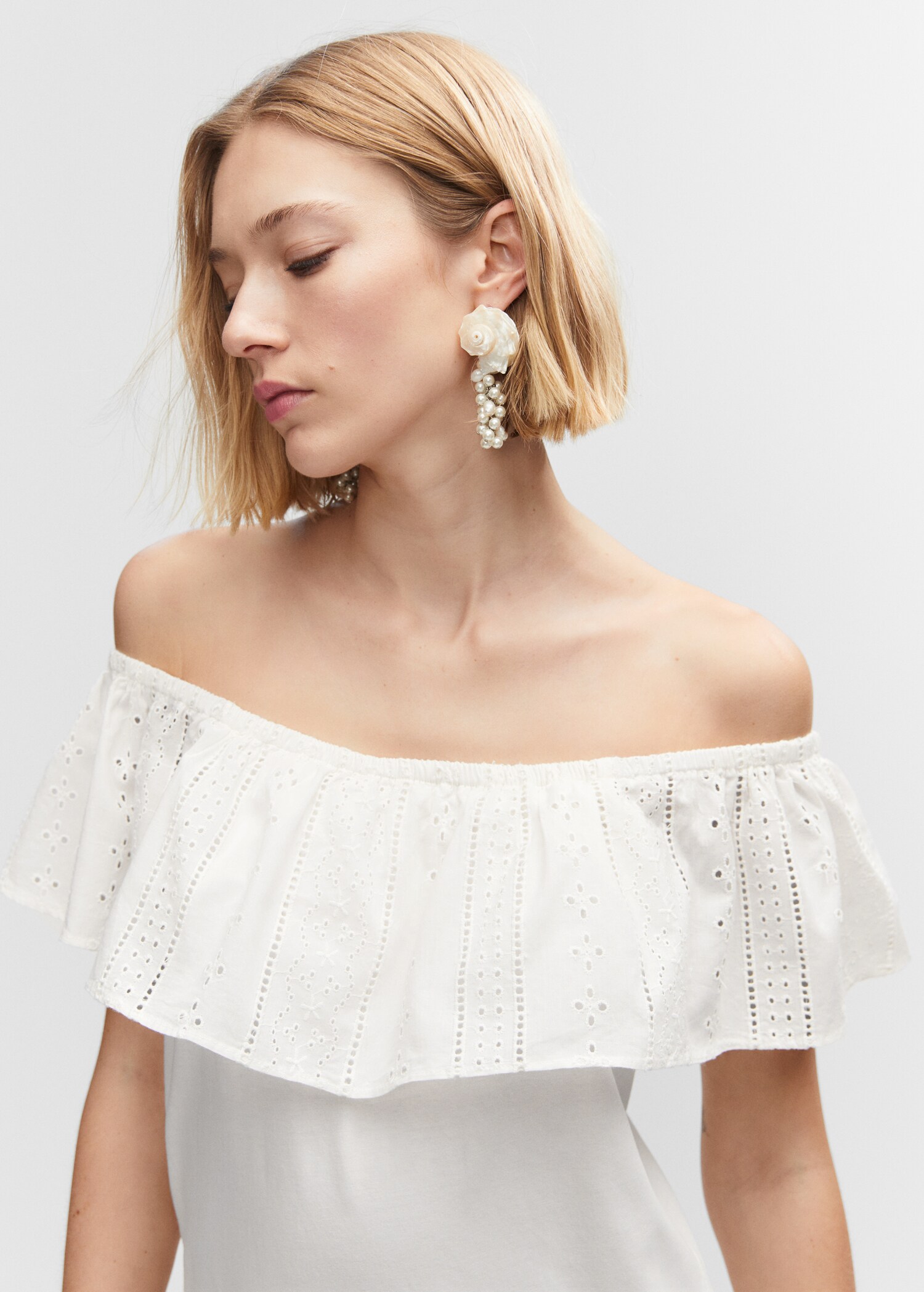 Embroidered flounce dress - Details of the article 1