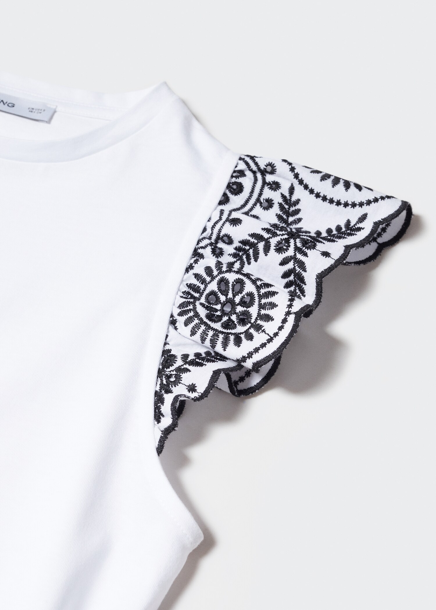 Camiseta manga bordada - Detalle del artículo 8