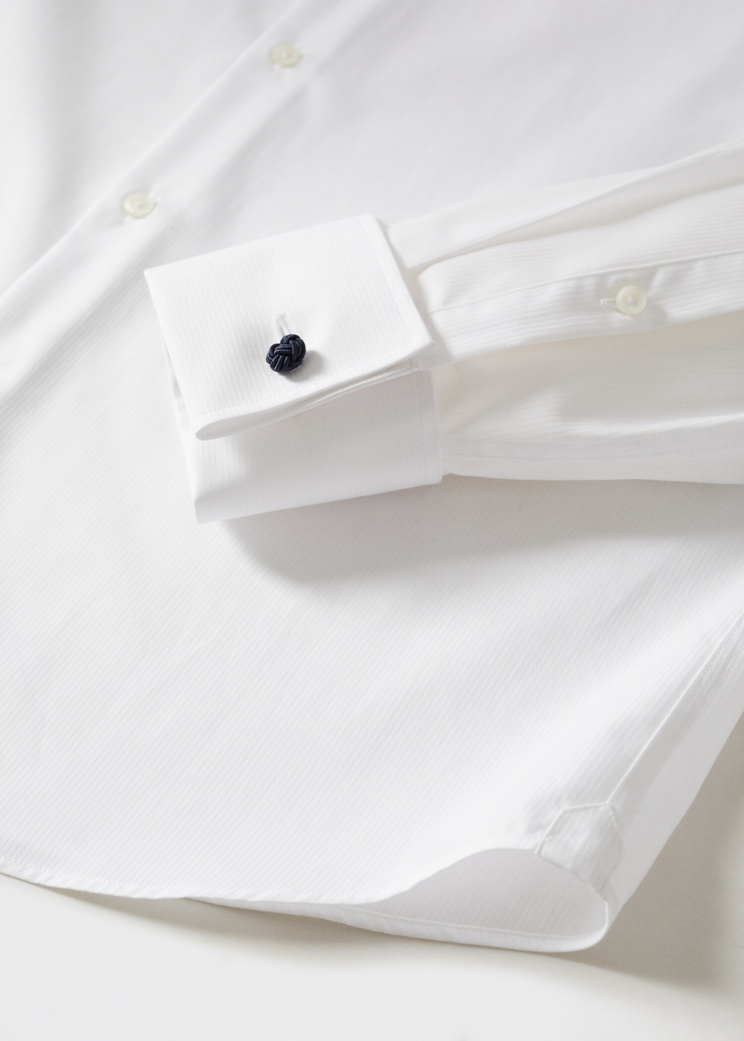 Regular-fit suit shirt with cufflinks - Details of the article 8