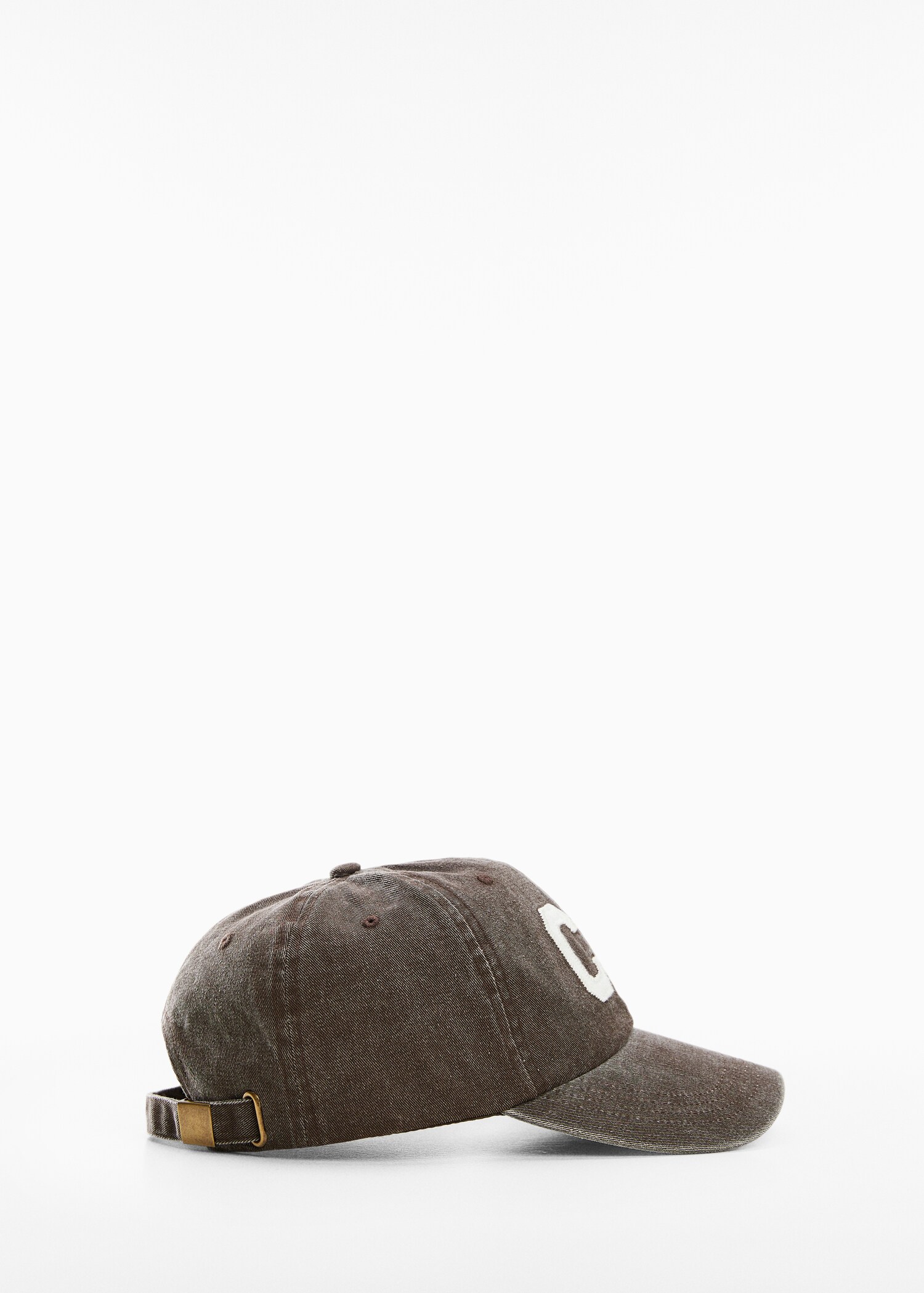 Gorra bordada CA - Artículo sin modelo