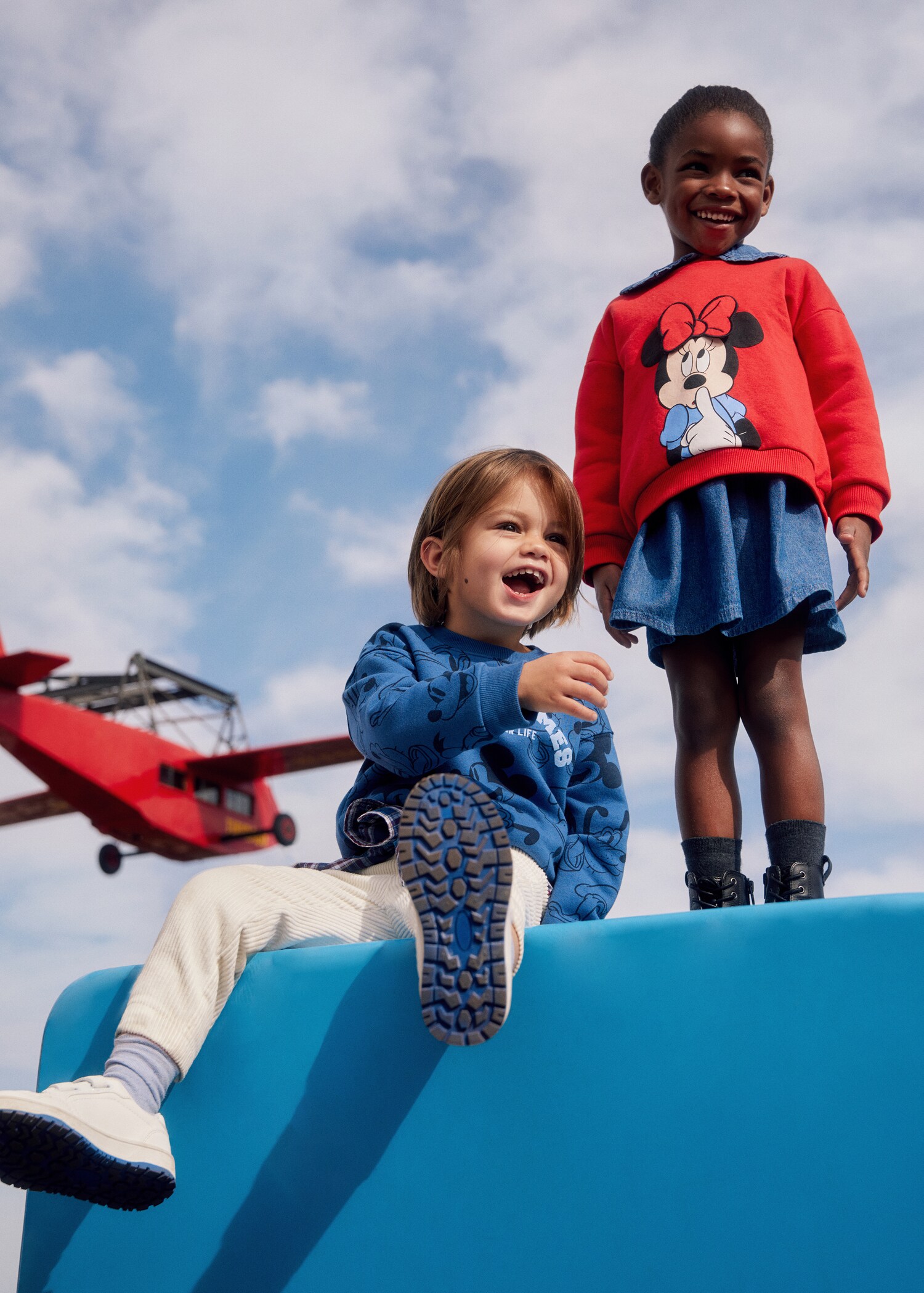 Minnie Mouse sweatshirt - Details of the article 5