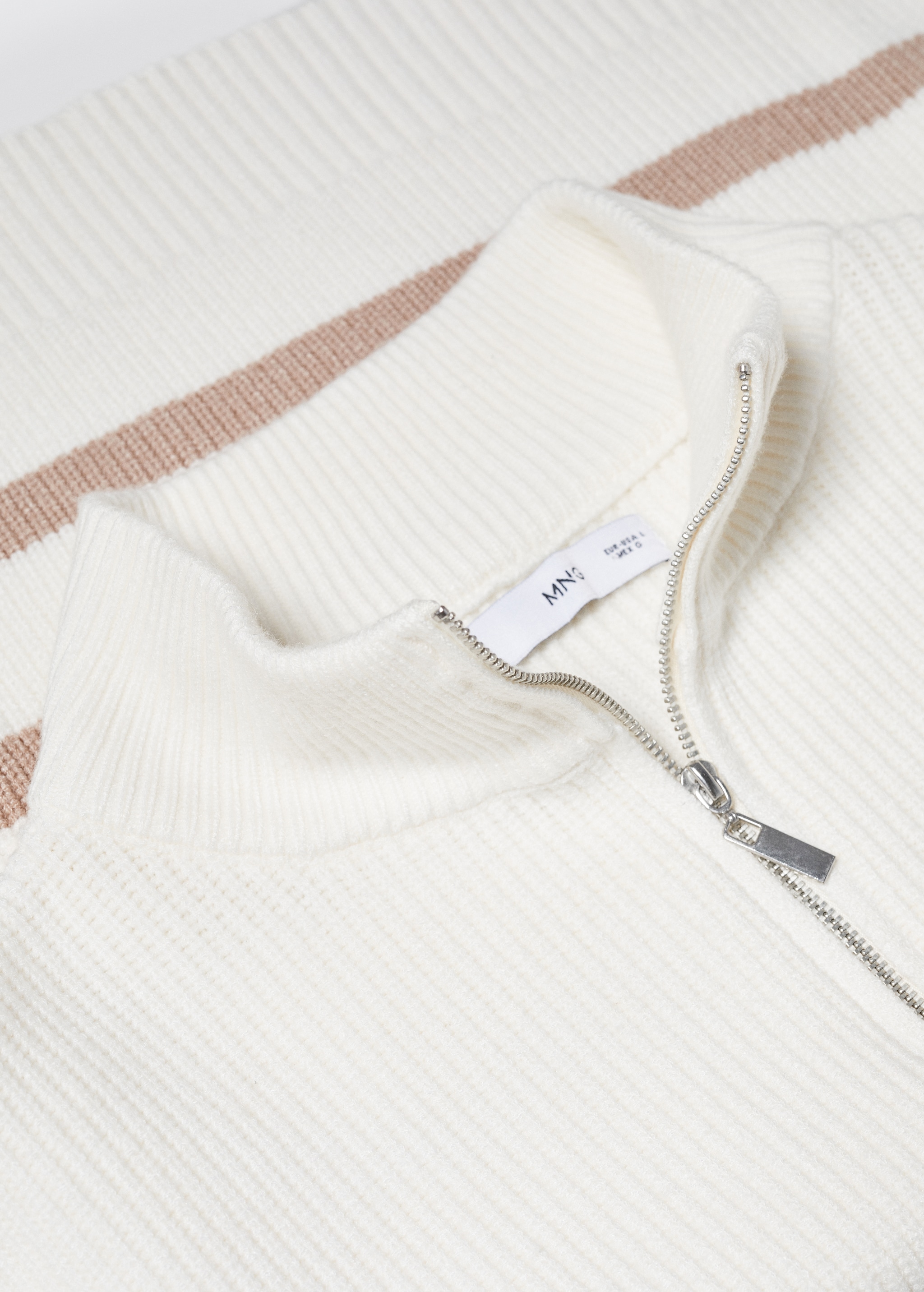 Striped sweater with zip - Details of the article 8