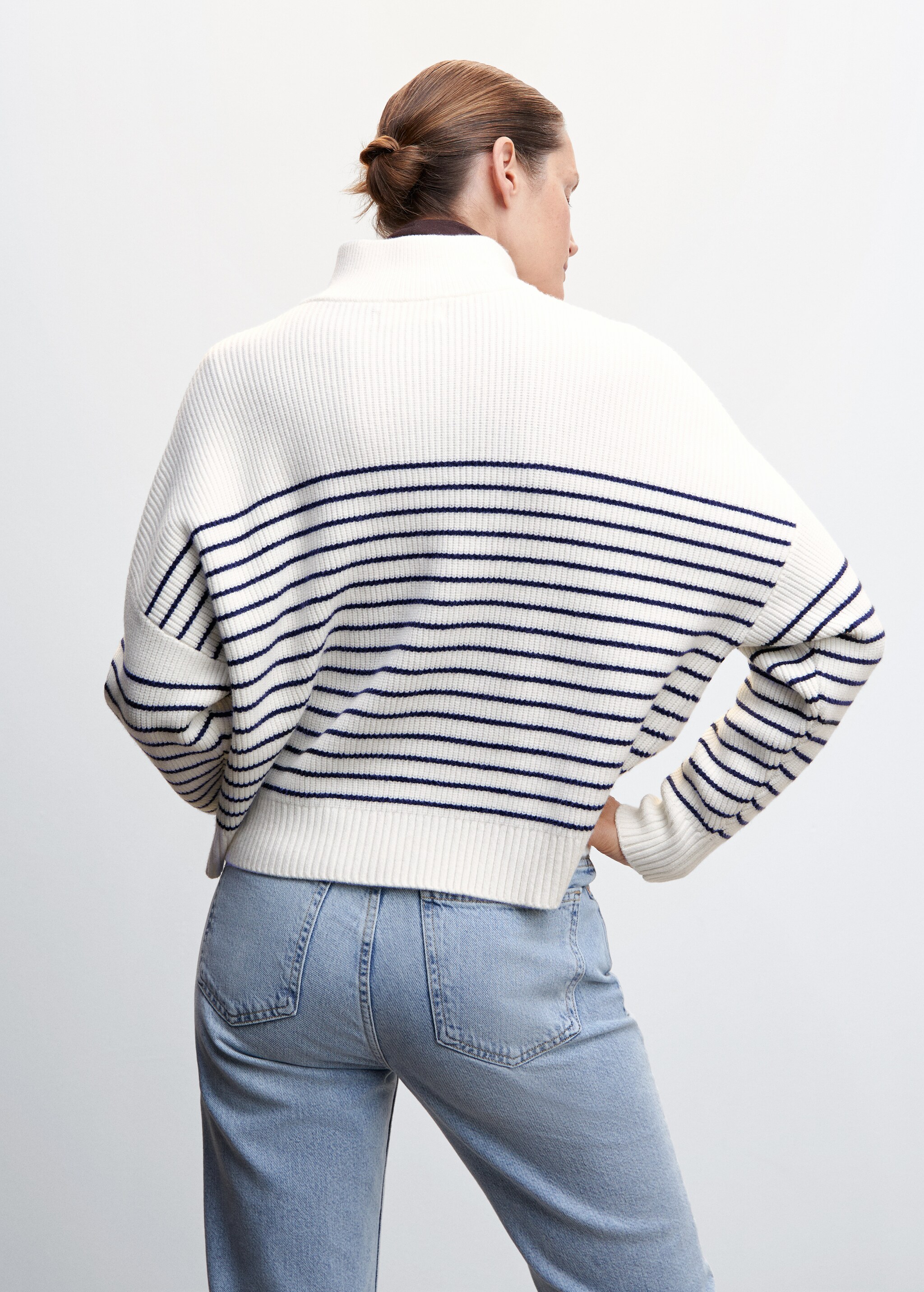 Striped sweater with zip - Reverse of the article