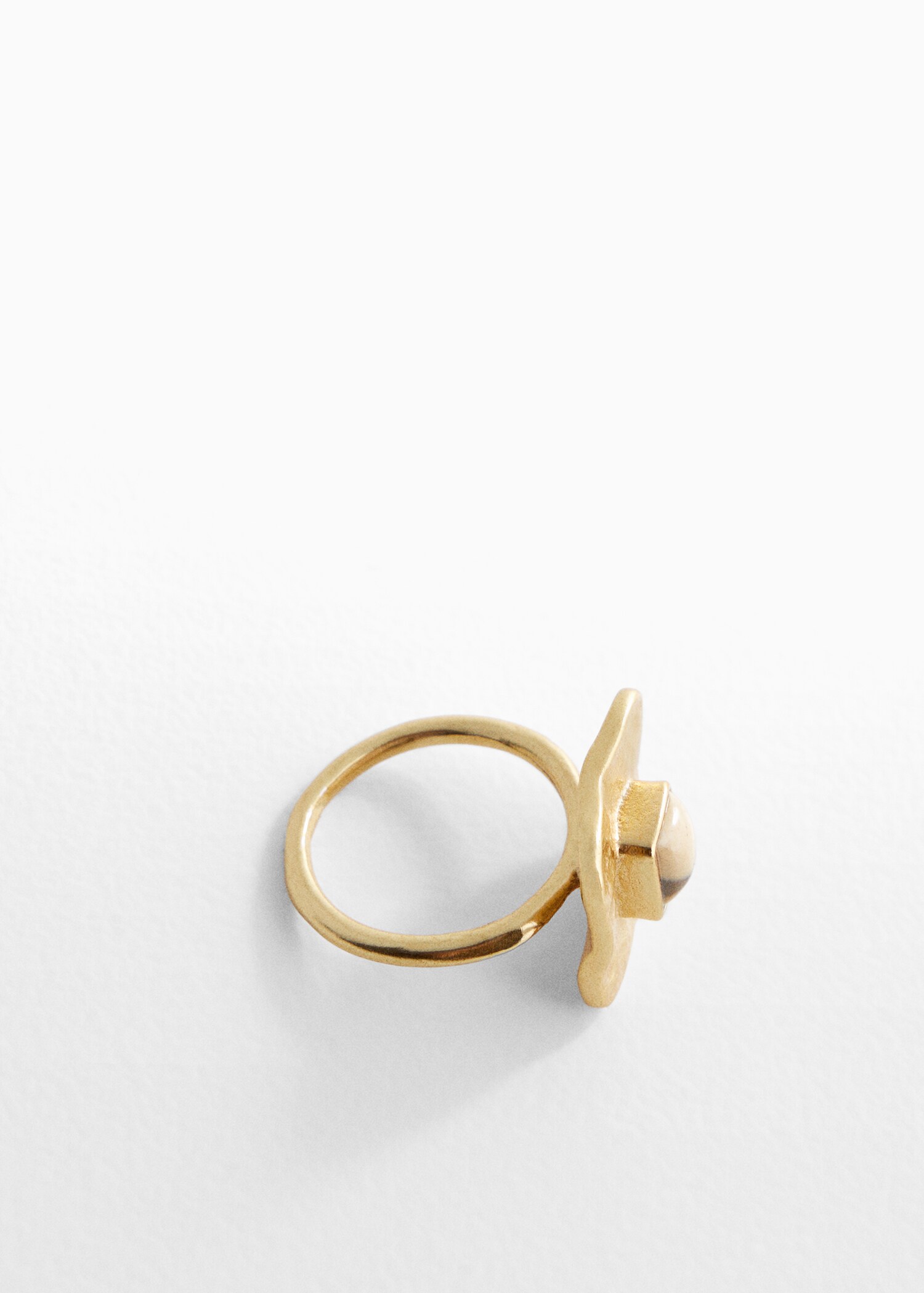 Ring with square design  - Details of the article 1