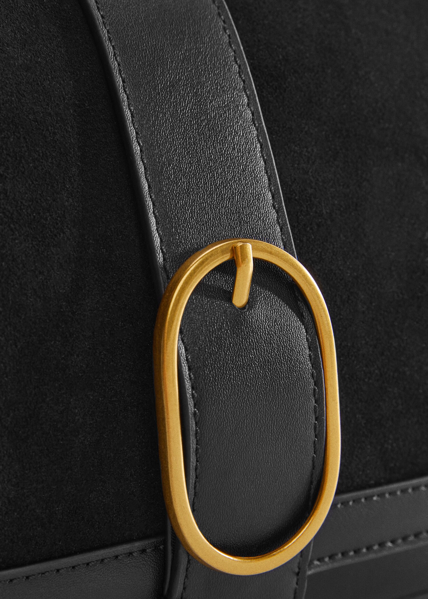 Buckle cross-body bag - Details of the article 1