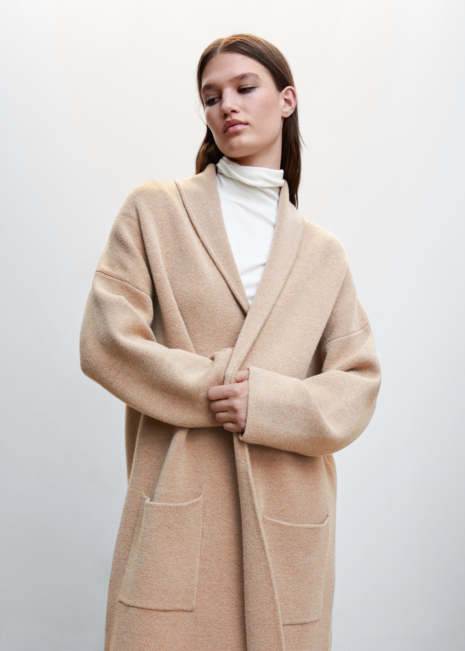 Oversized knitted coat with pockets - Medium plane