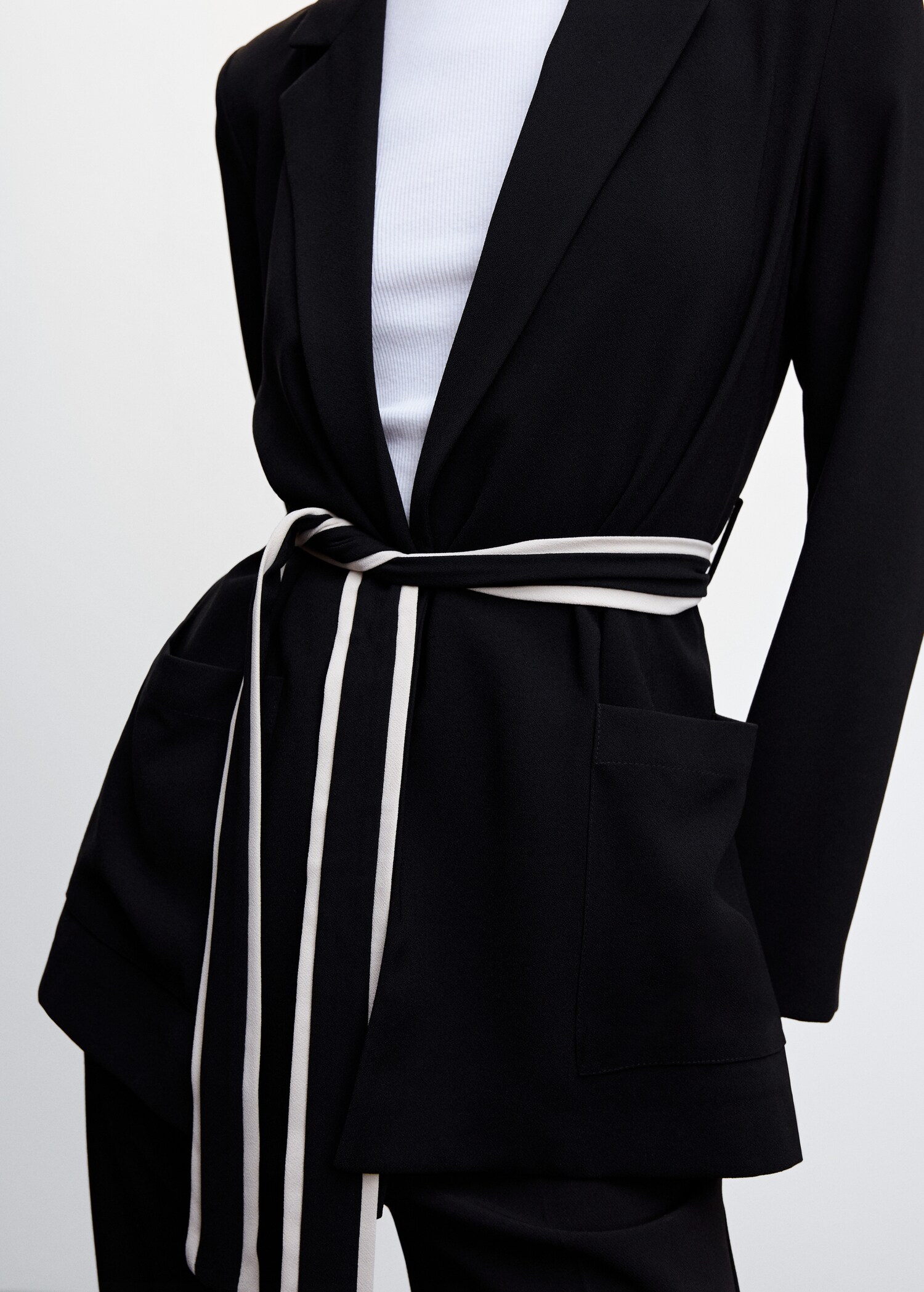 Belt suit blazer - Details of the article 6