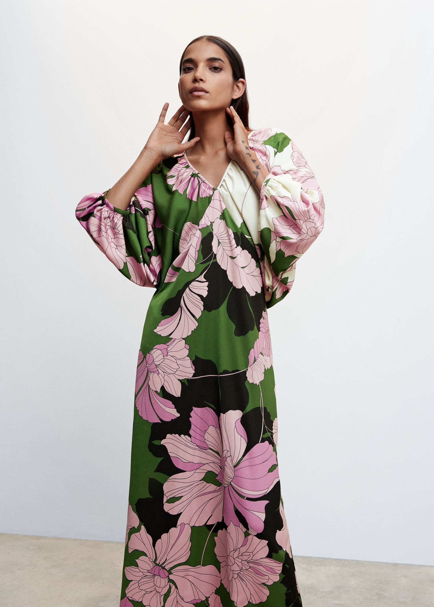 mango satin floral dress MANGO Women's Satin Floral Dress