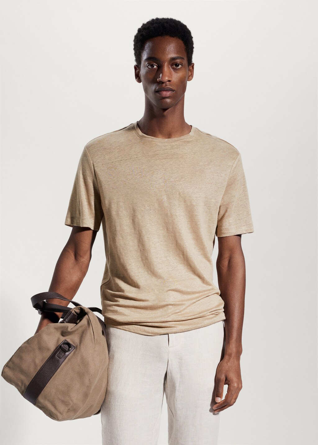 Camiseta Slim Fit 100 lino Hombre MNG Ecuador