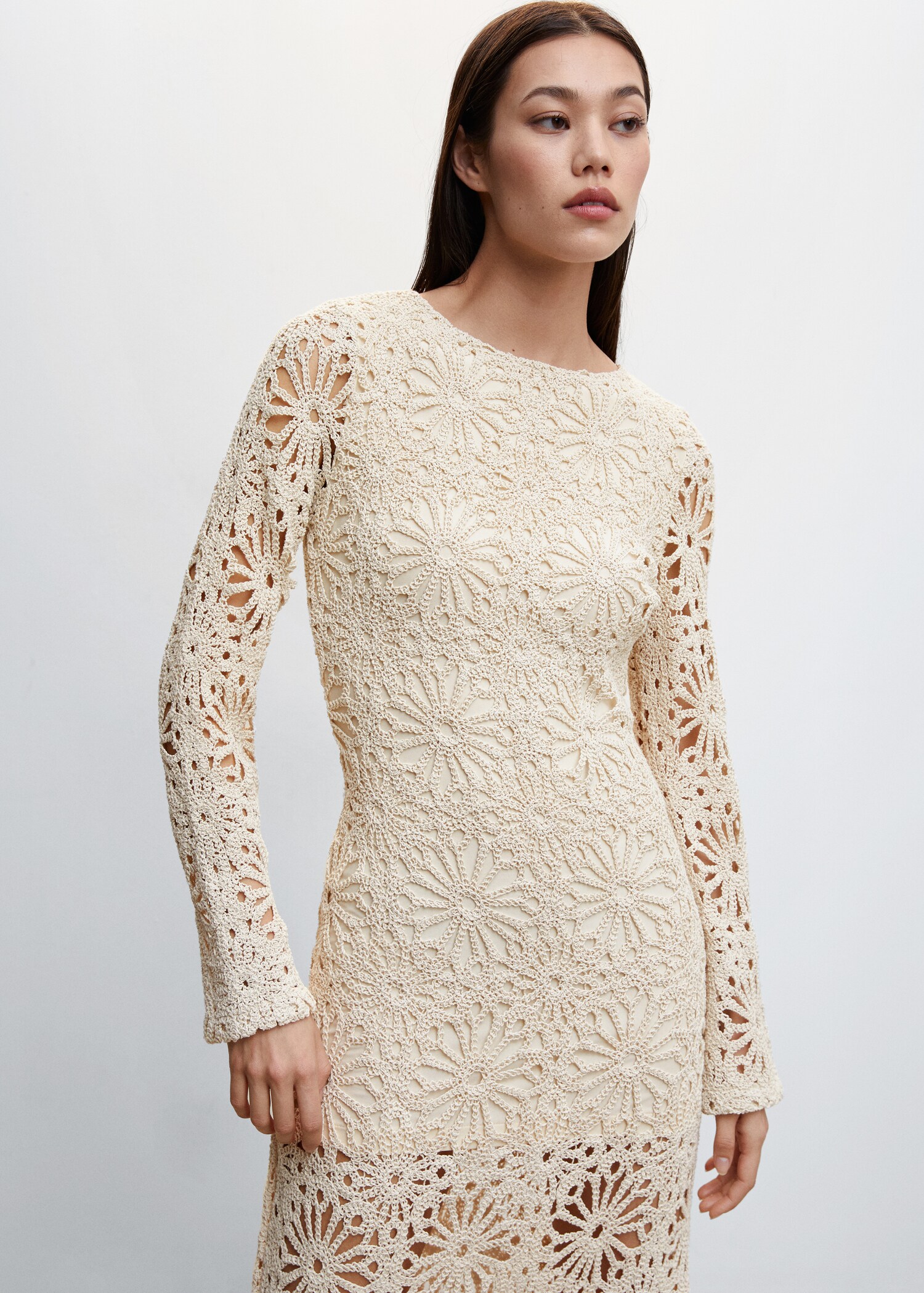 Crochet dress with back neckline - Medium plane