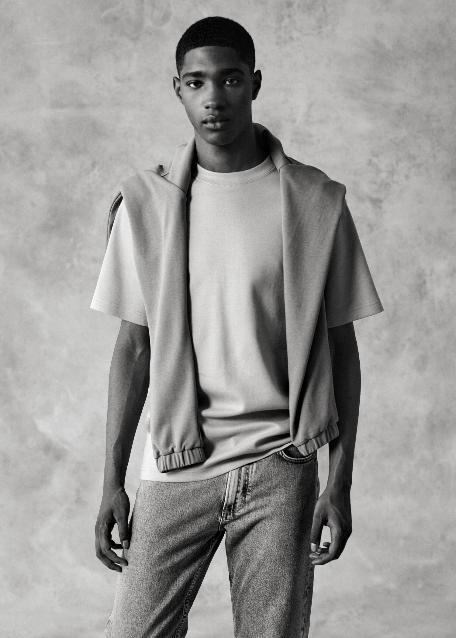 Ben tapered cropped jeans - Details of the article 5