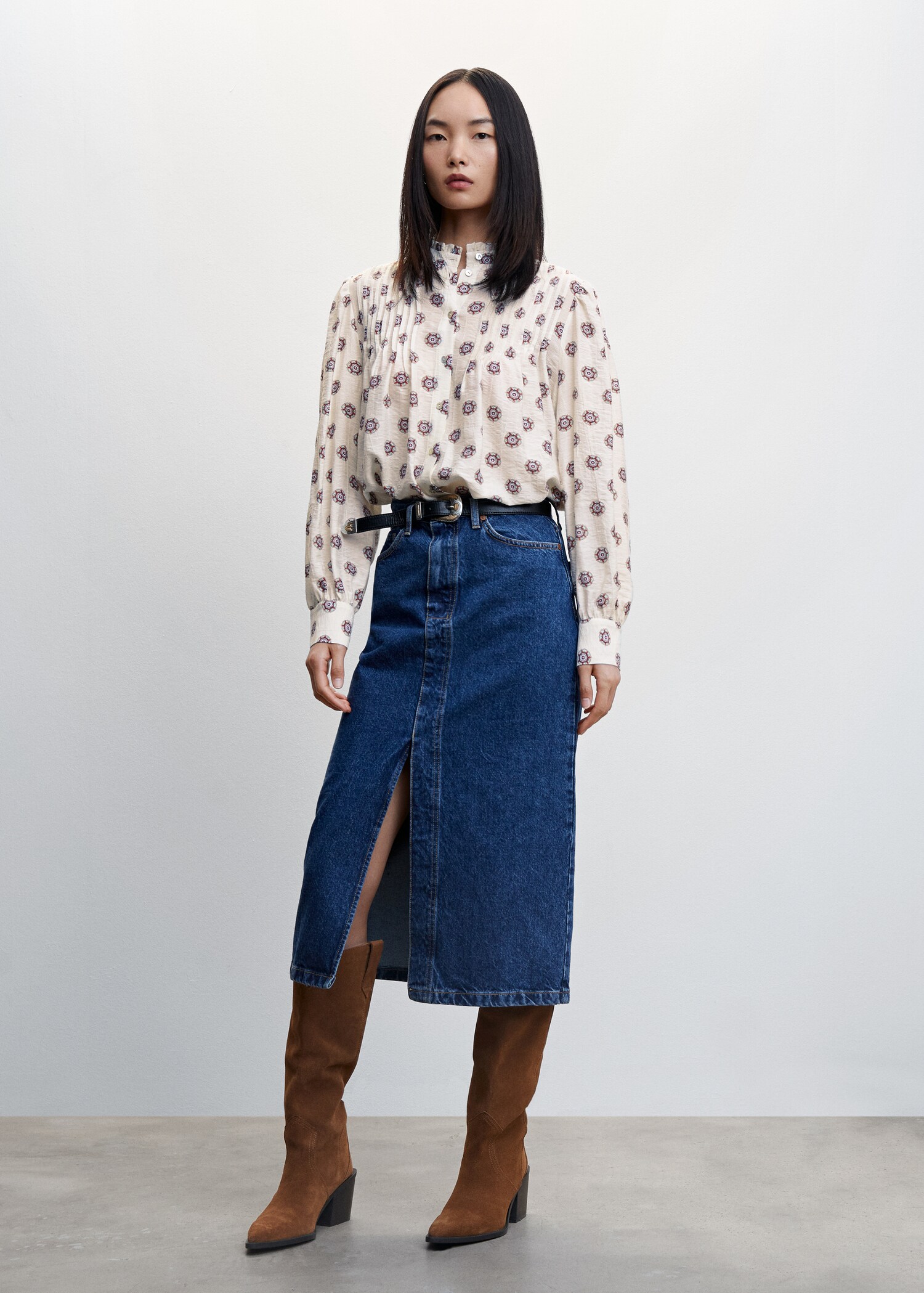 Bluse mit geometrischem Muster - Allgemeine Ansicht