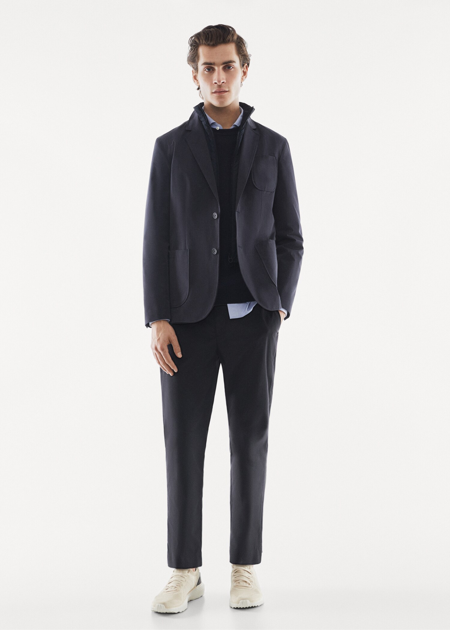 Slim-fit water-repellent trousers - General plane