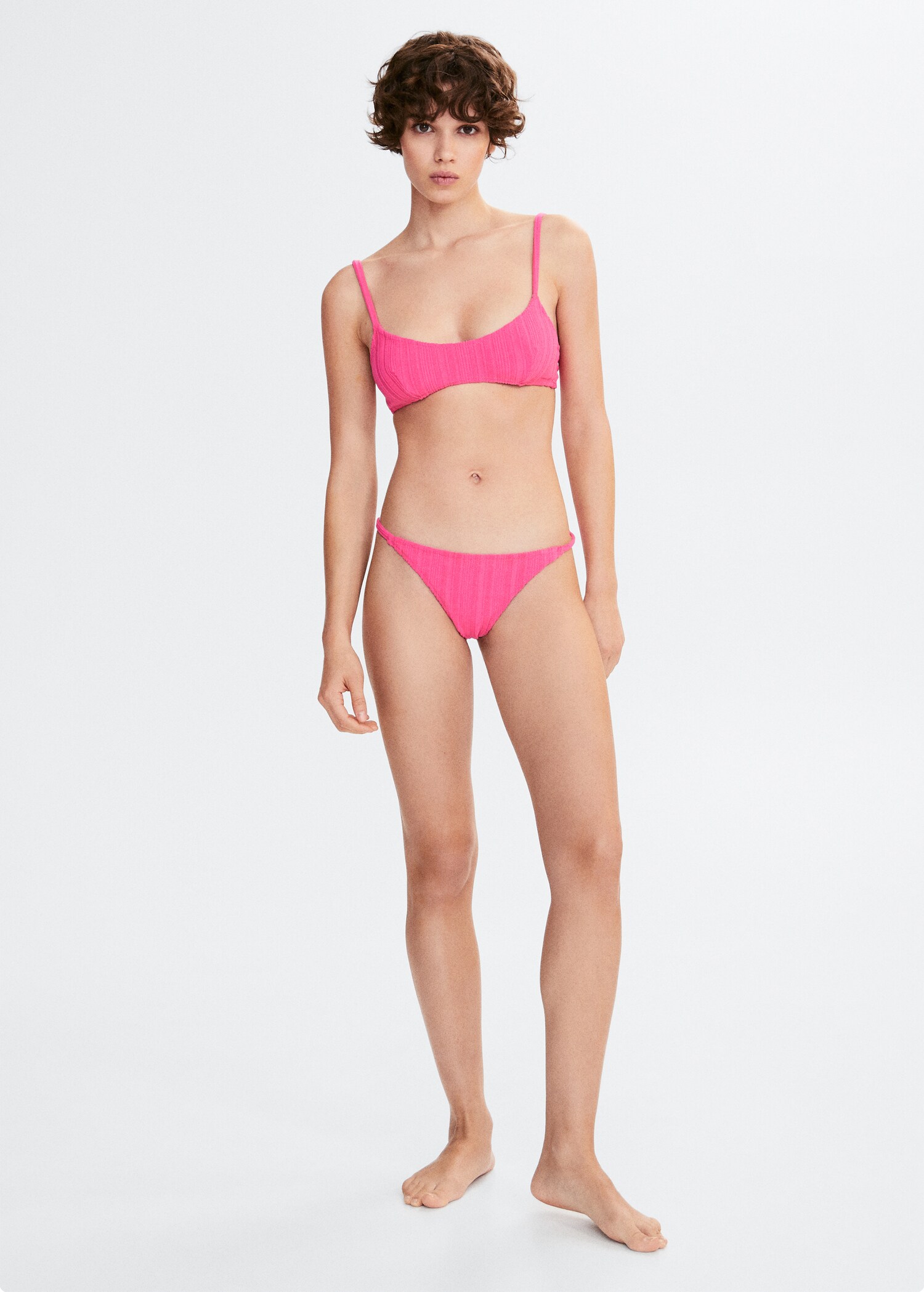 Classic bikini bottoms with striped texture - General plane