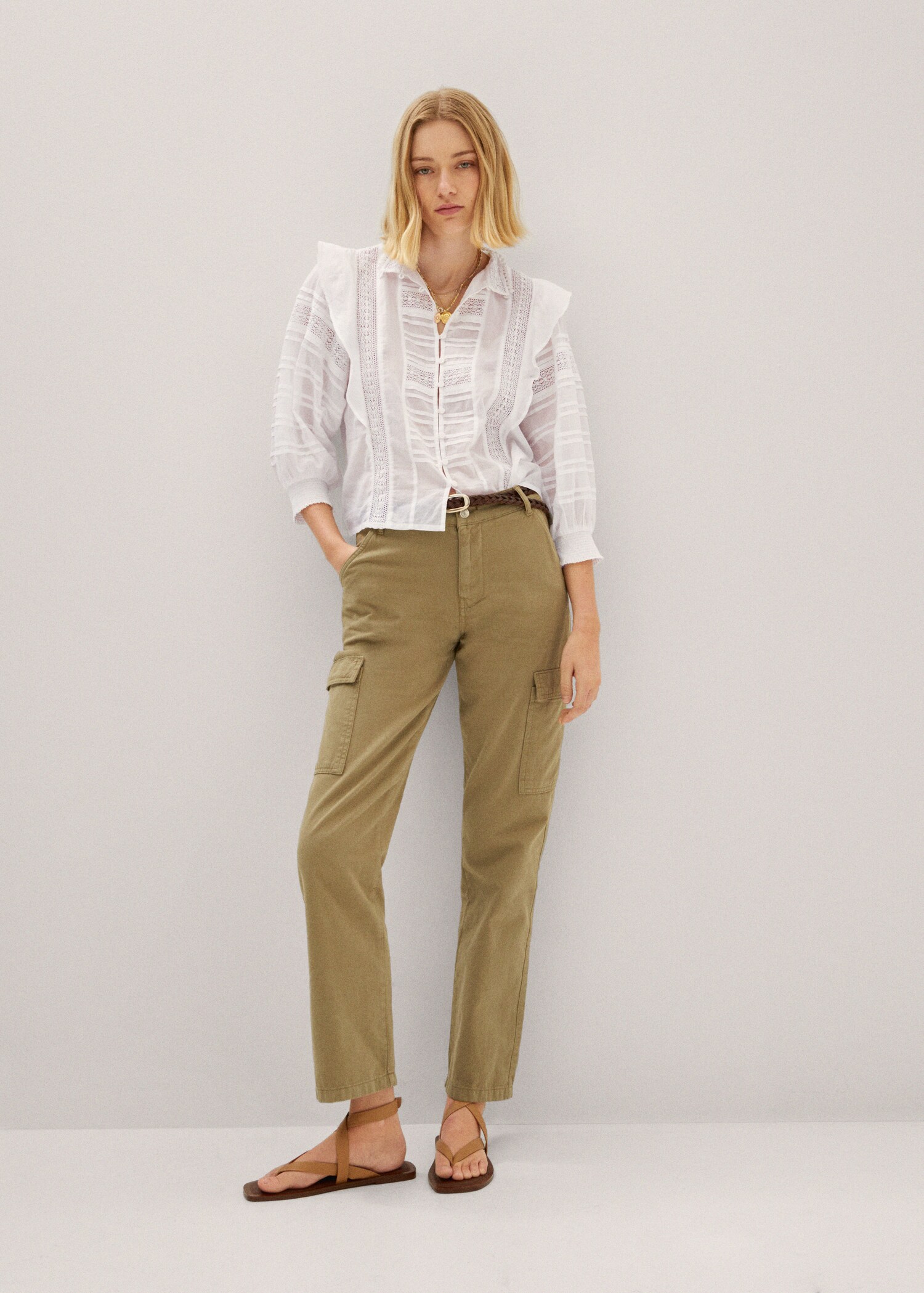 Blouse coton empiècements dentelle - Plan général