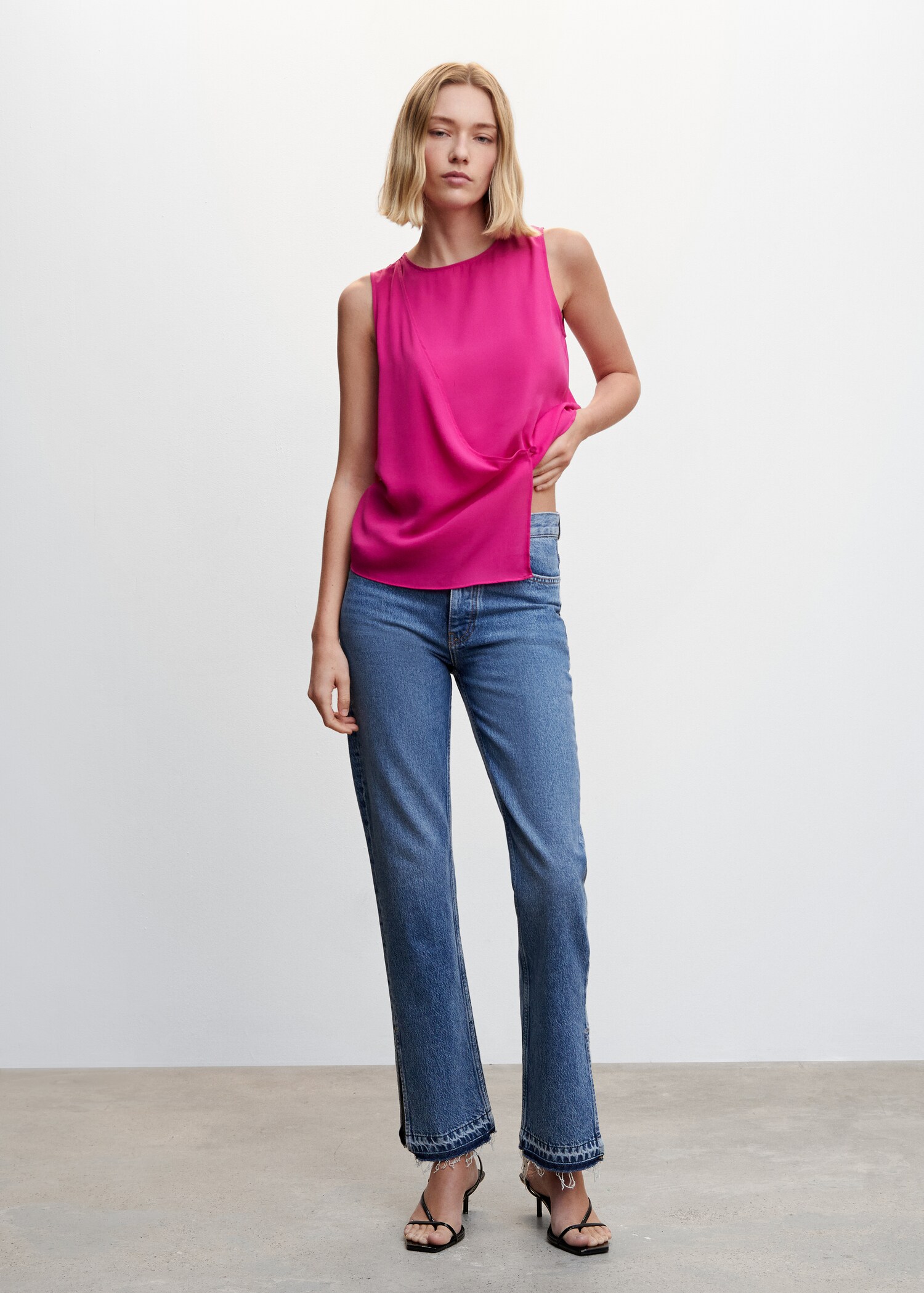 Blusa cruzada botón - Plano general