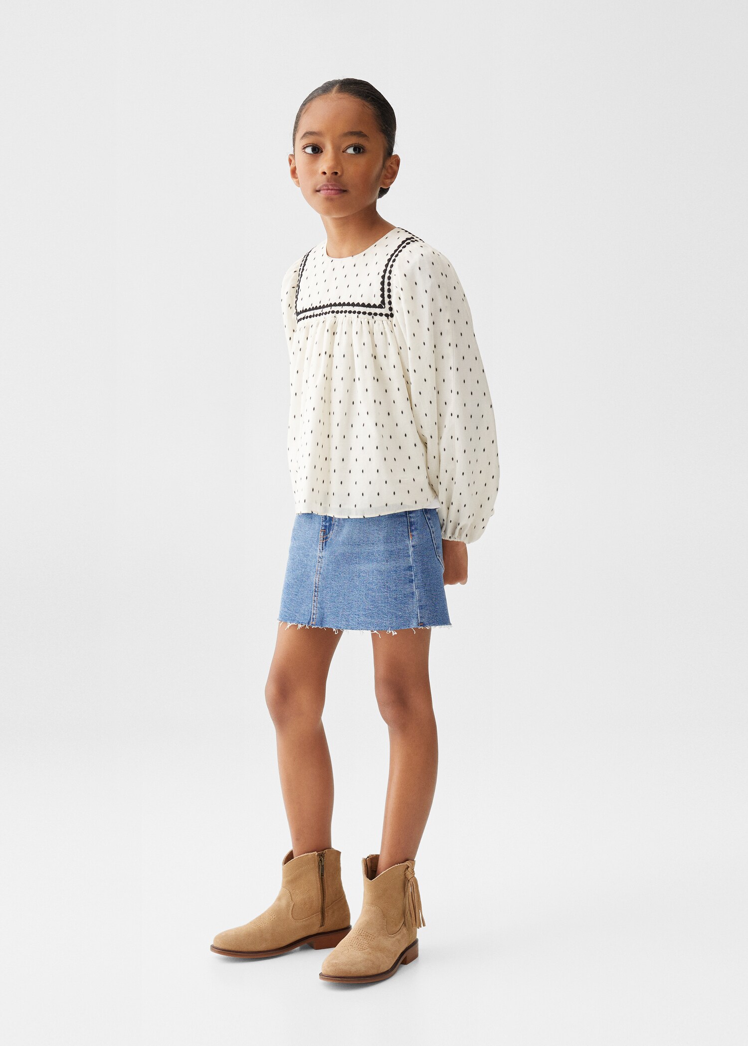 Short denim skirt - Загальний план