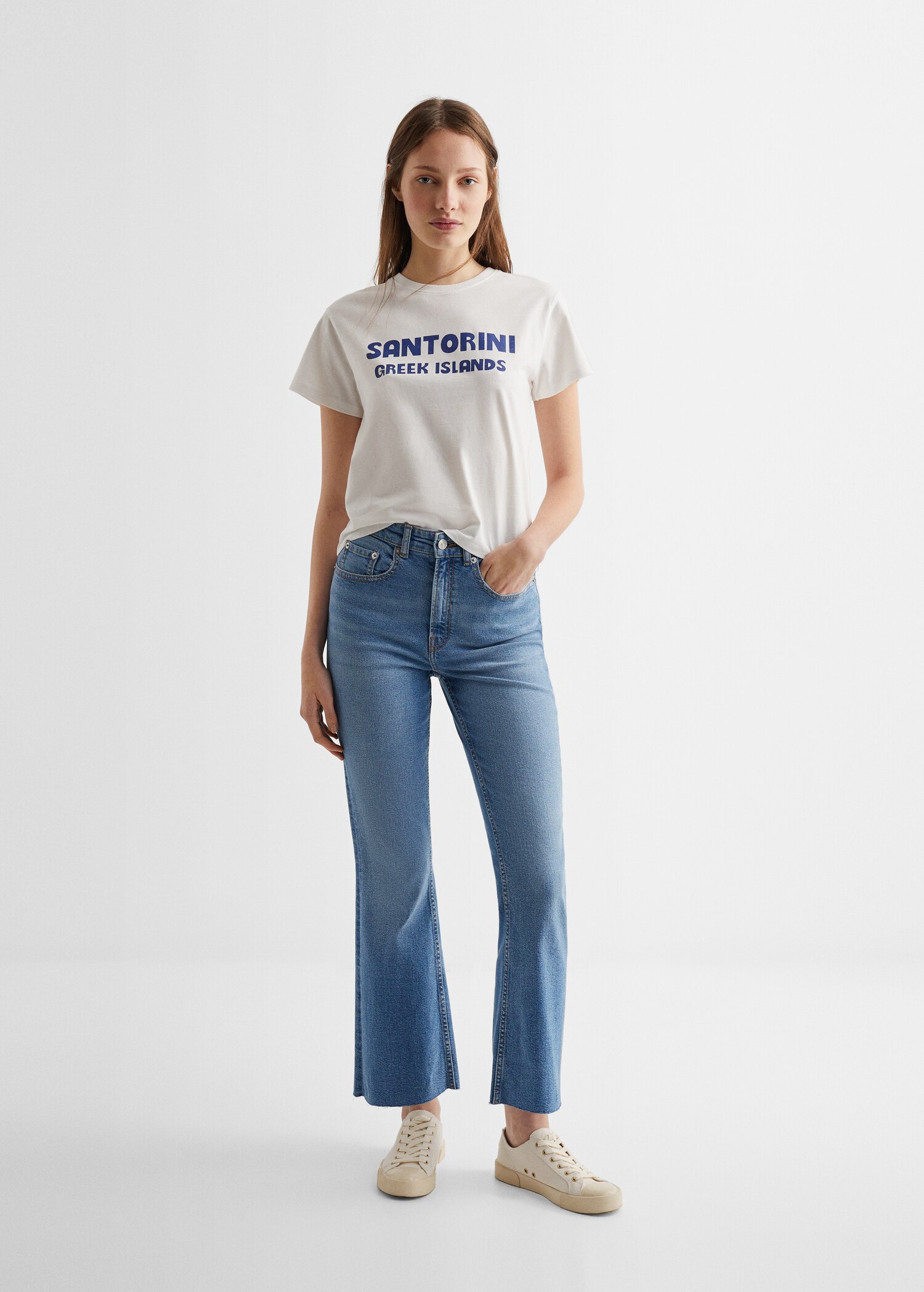 Tricou cu mesaj imprimat - Plan general