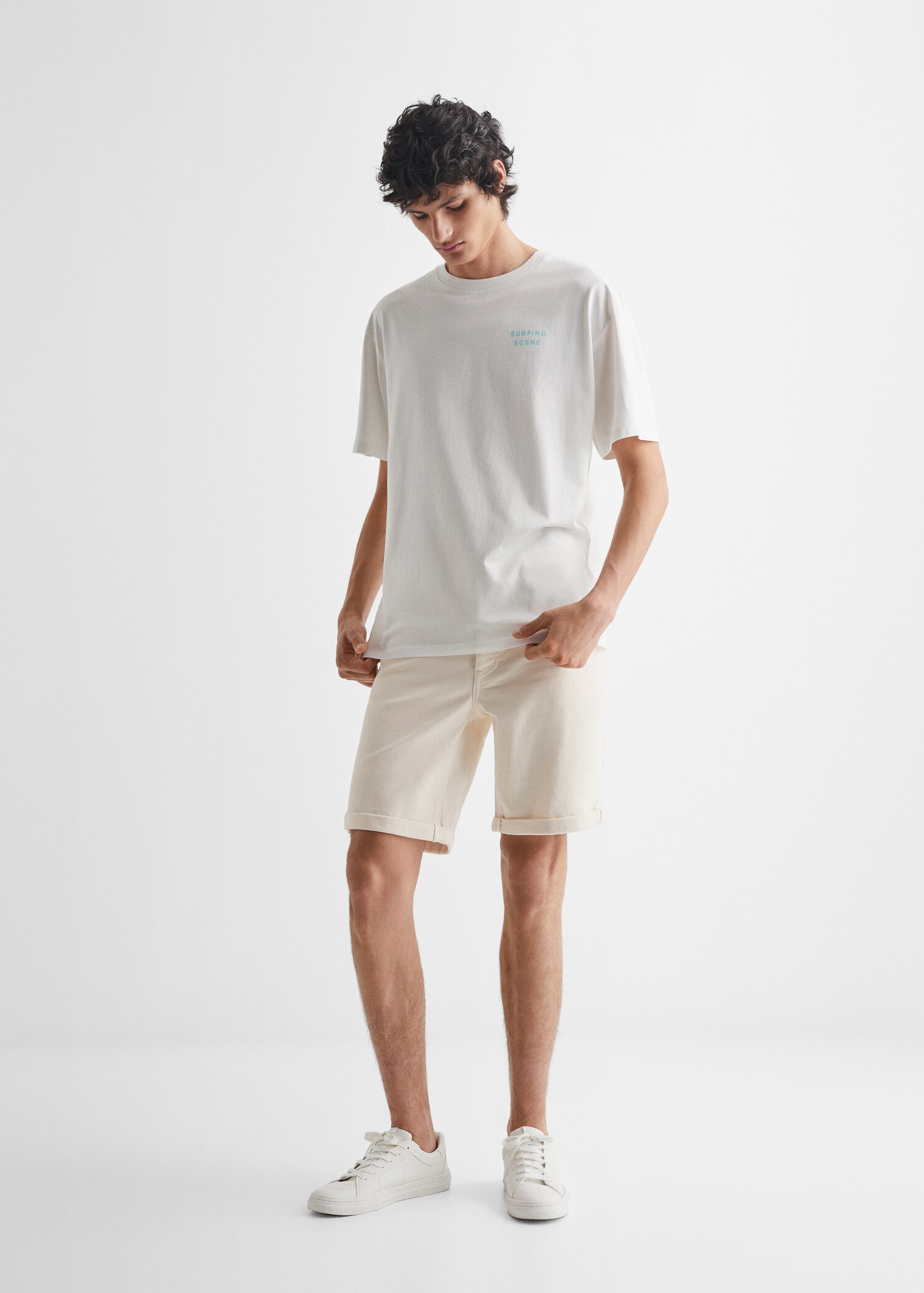 Tricou imprimat din bumbac - Plan general
