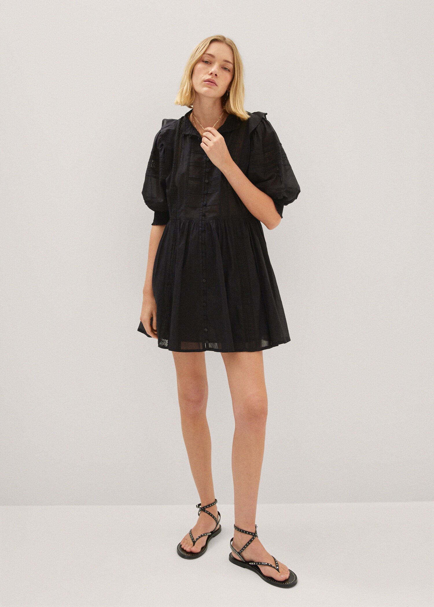 Puff-sleeved embroidered dress - General plane