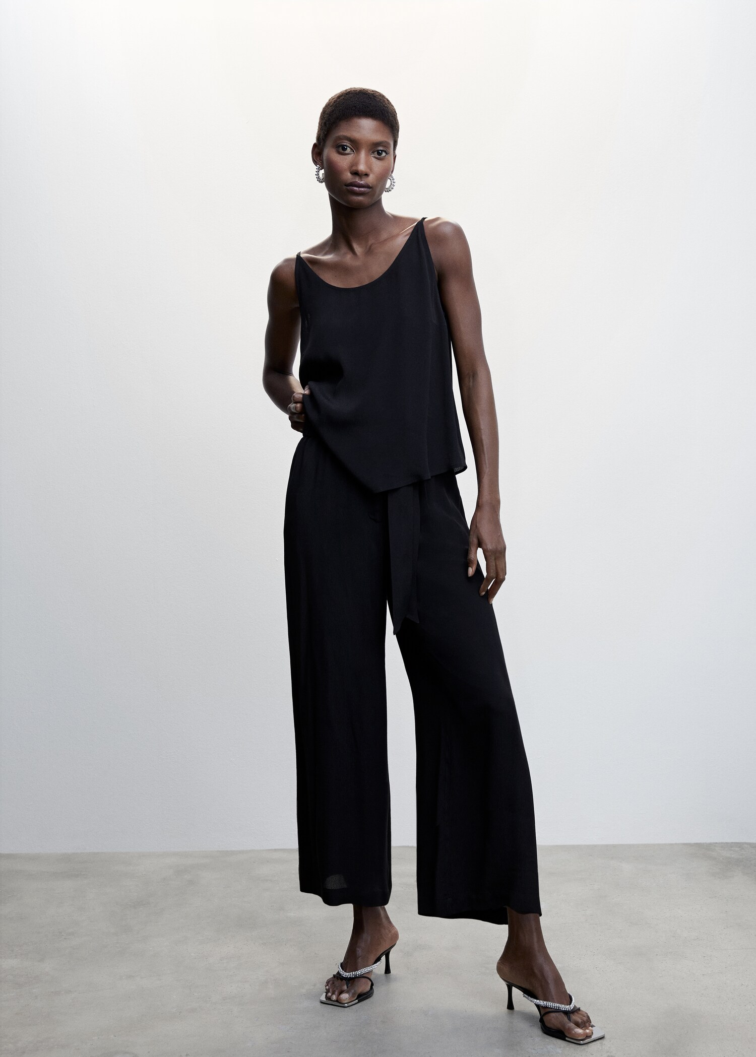 Bow culottes trousers - General plane