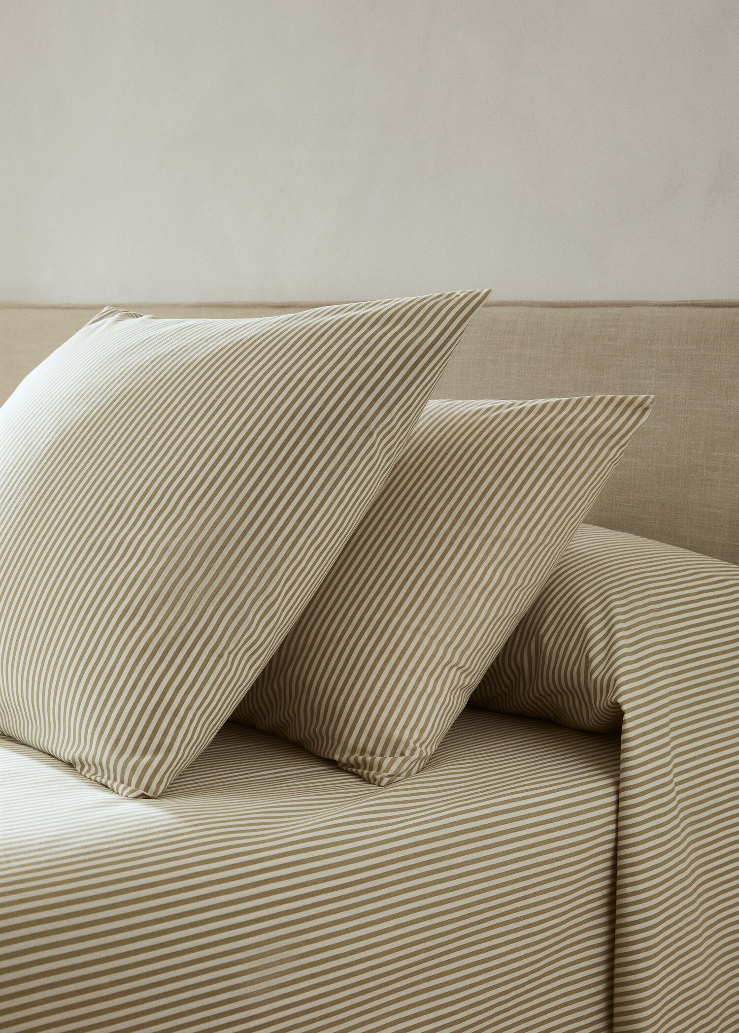 Housse coussin imprimée rayures 60x60 cm (Lot de deux)  - Plan général